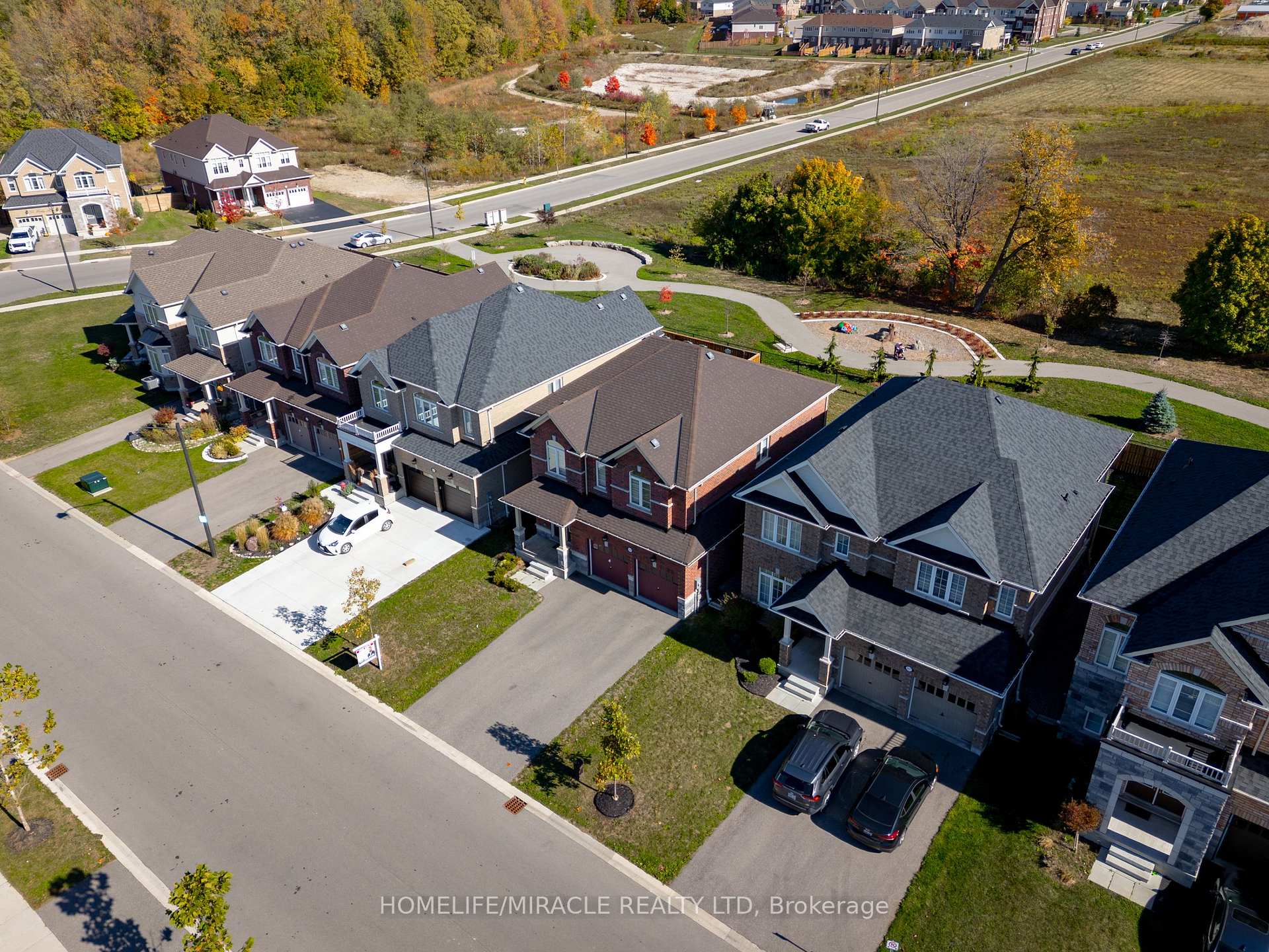 Photo 33 of 119 Oak Avenue, Brant, Paris — HOMEH