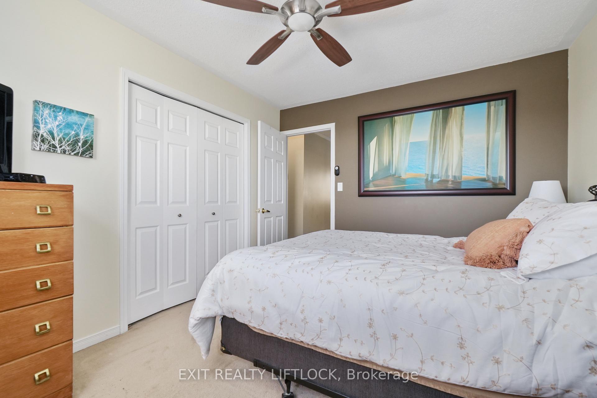 Photo 14 of 561 Garbutt Terrace, Peterborough, Northcrest Ward 5 — HOMEH