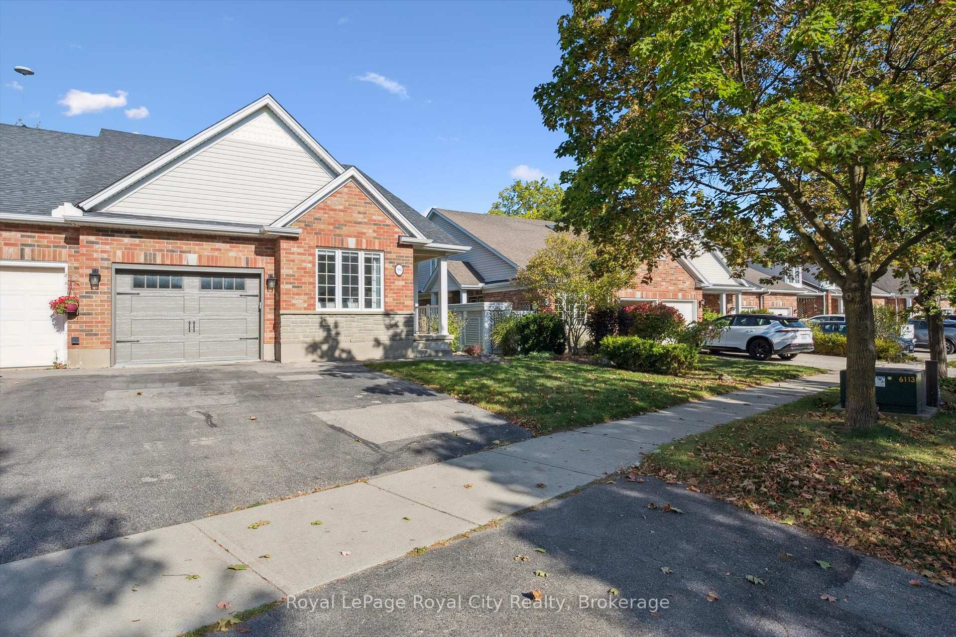 Photo 6 of 99 Schroder Crescent, Guelph, Grange Road — HOMEH