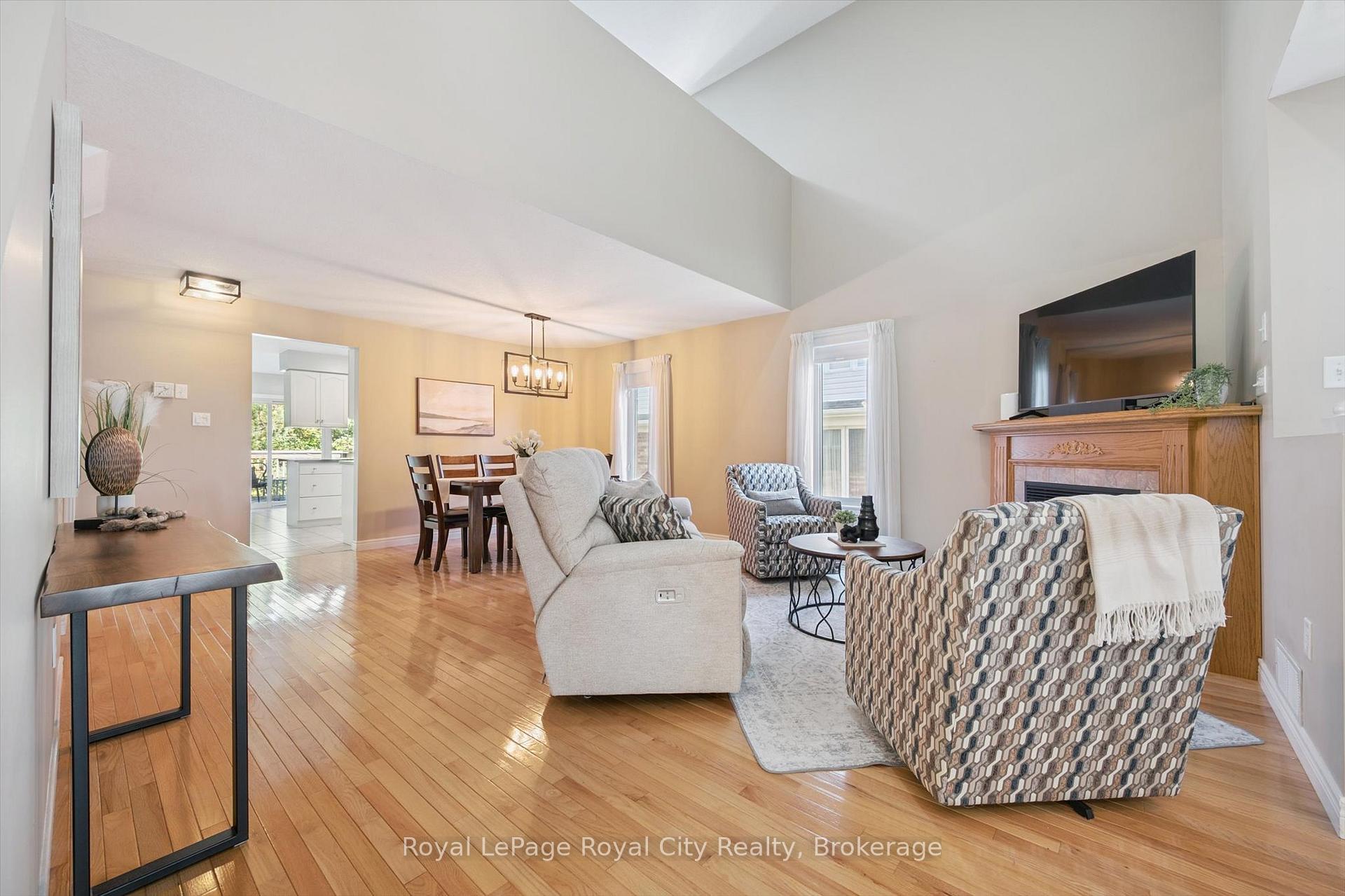 Photo 10 of 99 Schroder Crescent, Guelph, Grange Road — HOMEH