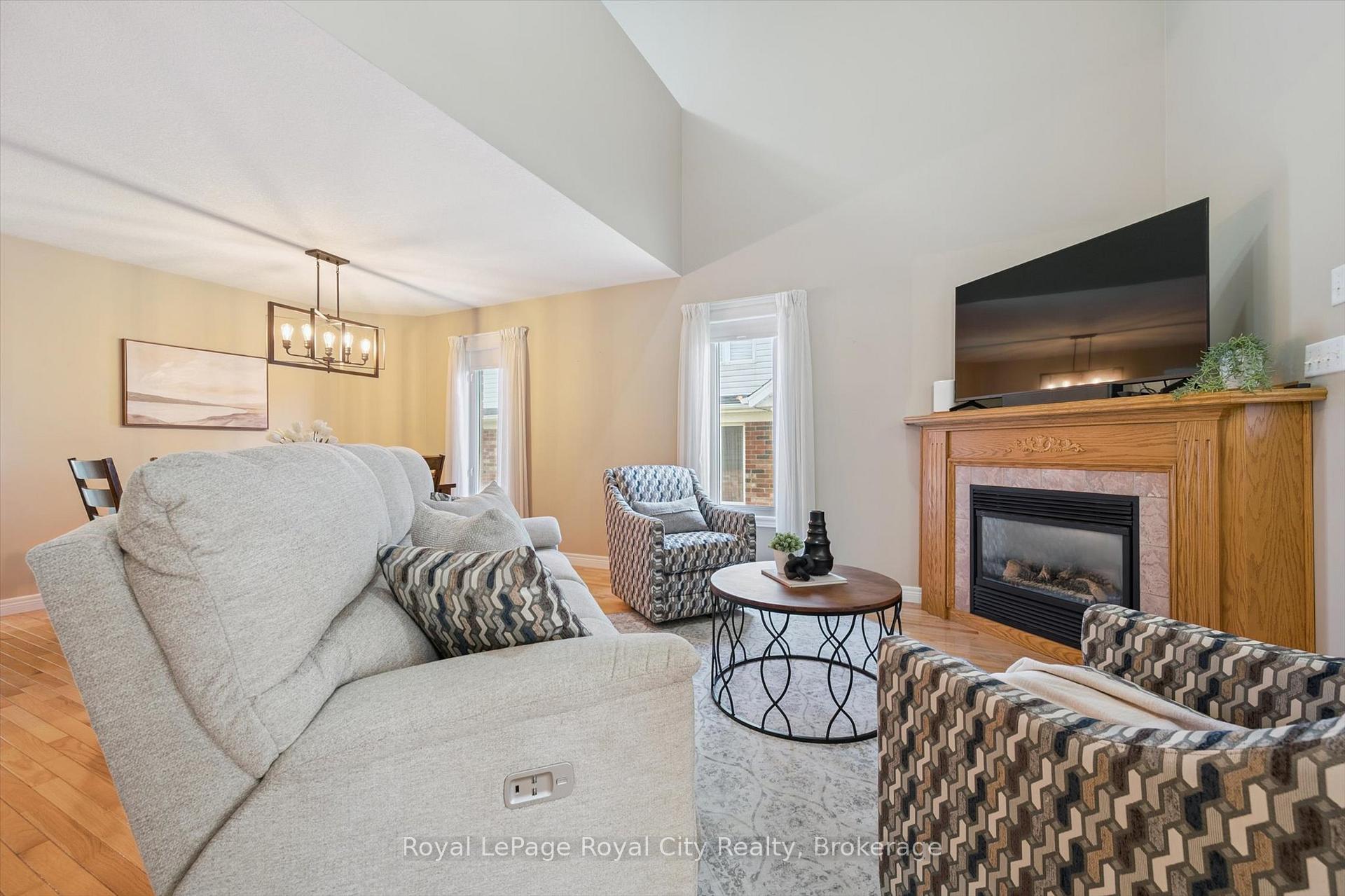 Photo 11 of 99 Schroder Crescent, Guelph, Grange Road — HOMEH