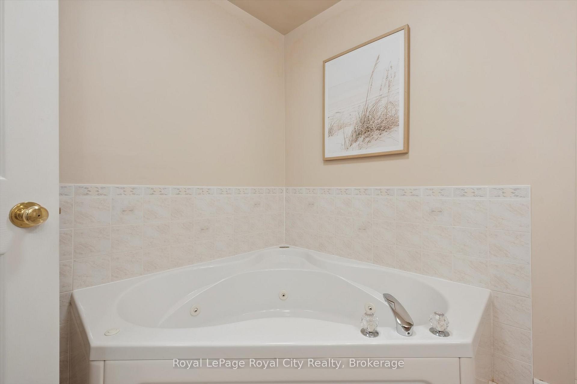 Photo 25 of 99 Schroder Crescent, Guelph, Grange Road — HOMEH