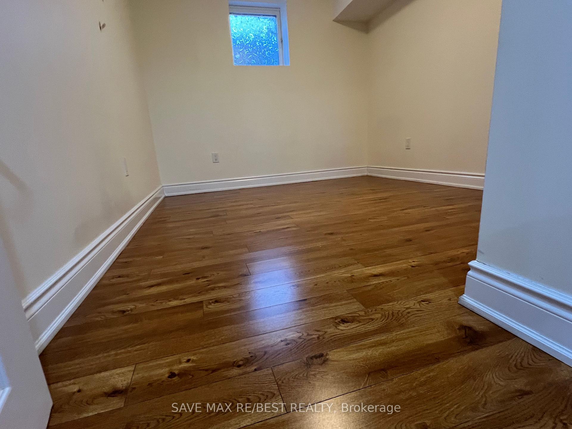 Photo 6 of Unit Basement, 8 Yardmaster Drive, Brampton, Northwest Brampton — HOMEH