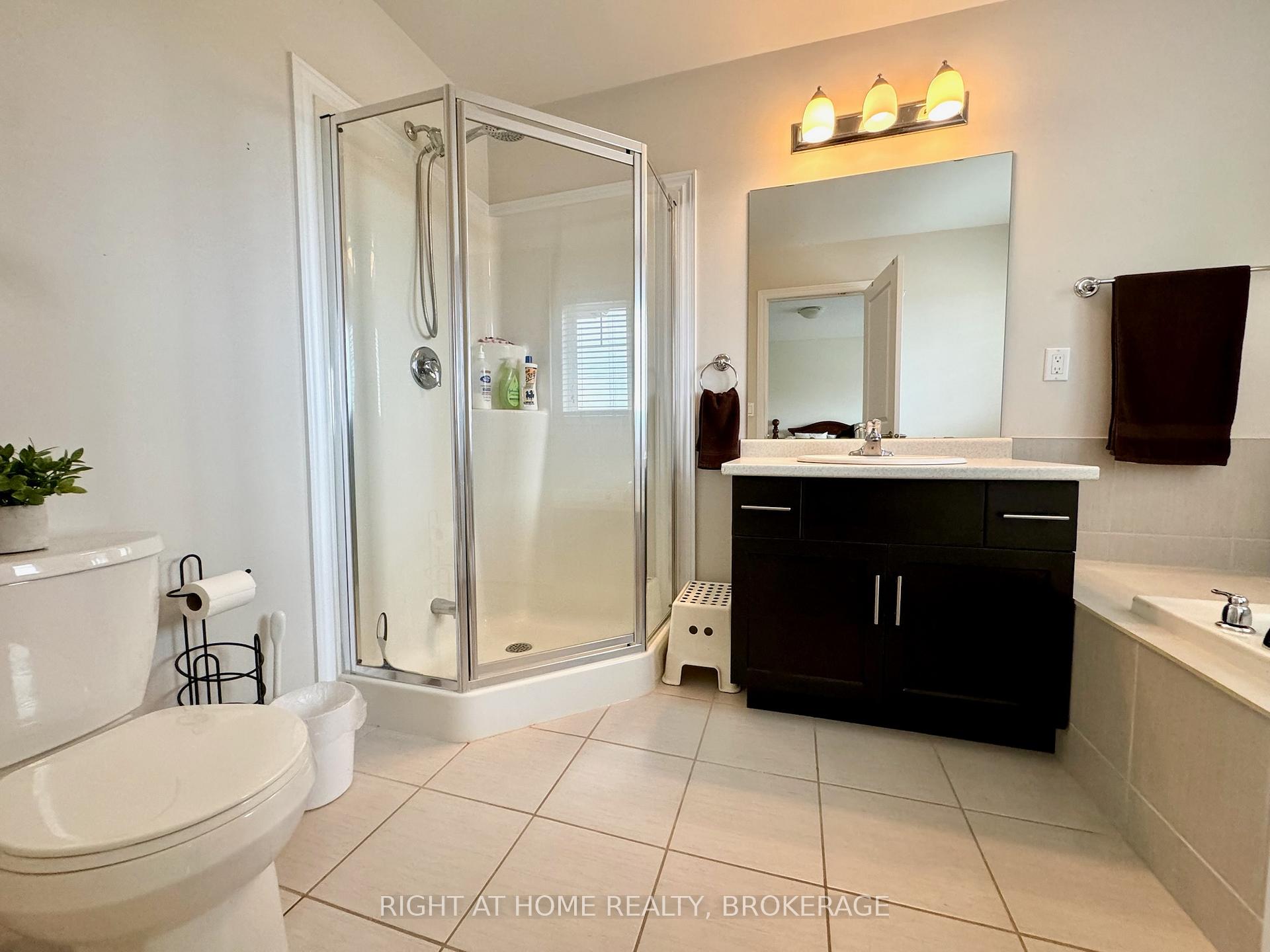 Photo 17 of Unit 18, 8 Lakelawn Road, Grimsby, Grimsby Beach — HOMEH