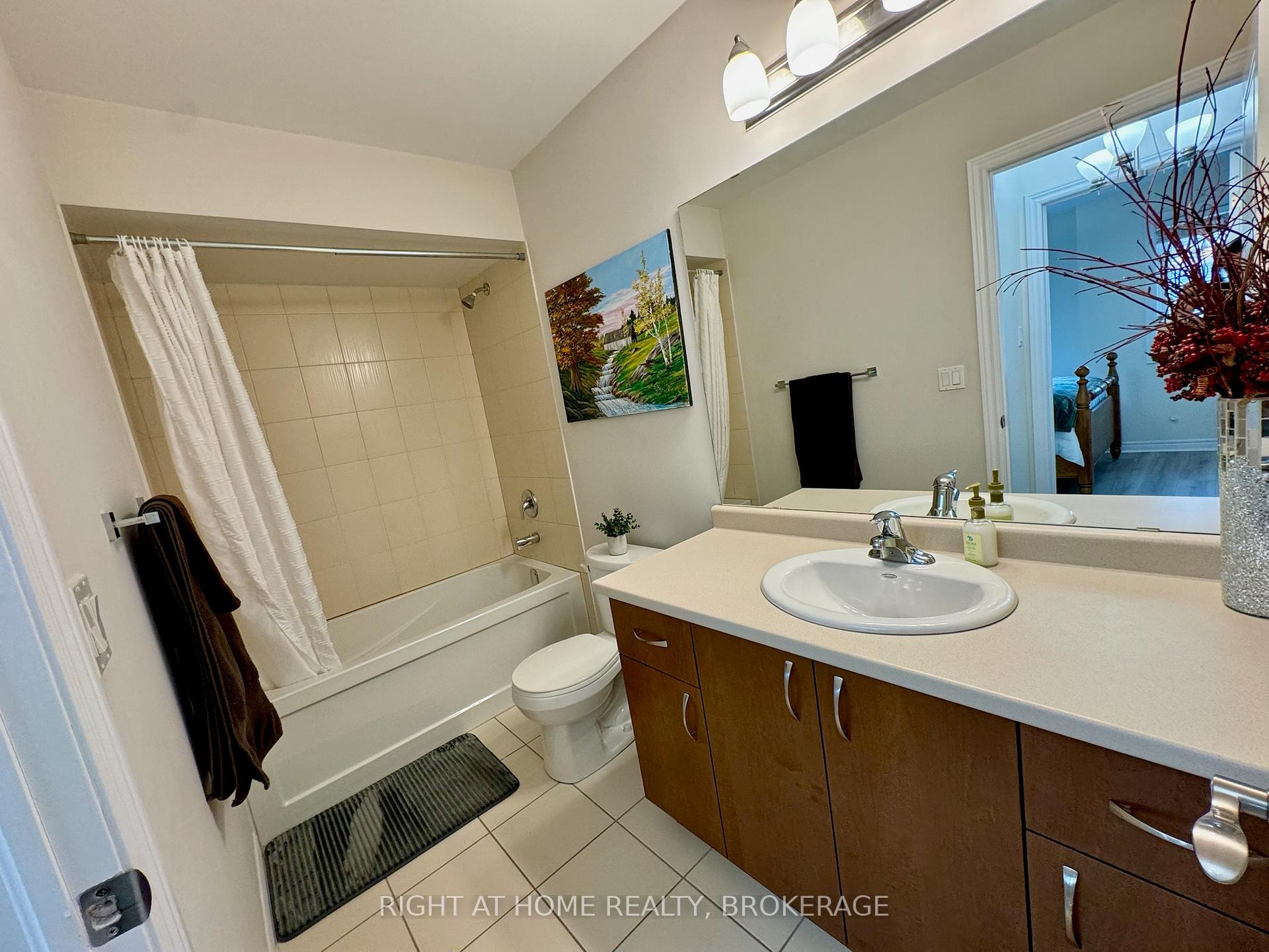 Photo 24 of Unit 18, 8 Lakelawn Road, Grimsby, Grimsby Beach — HOMEH