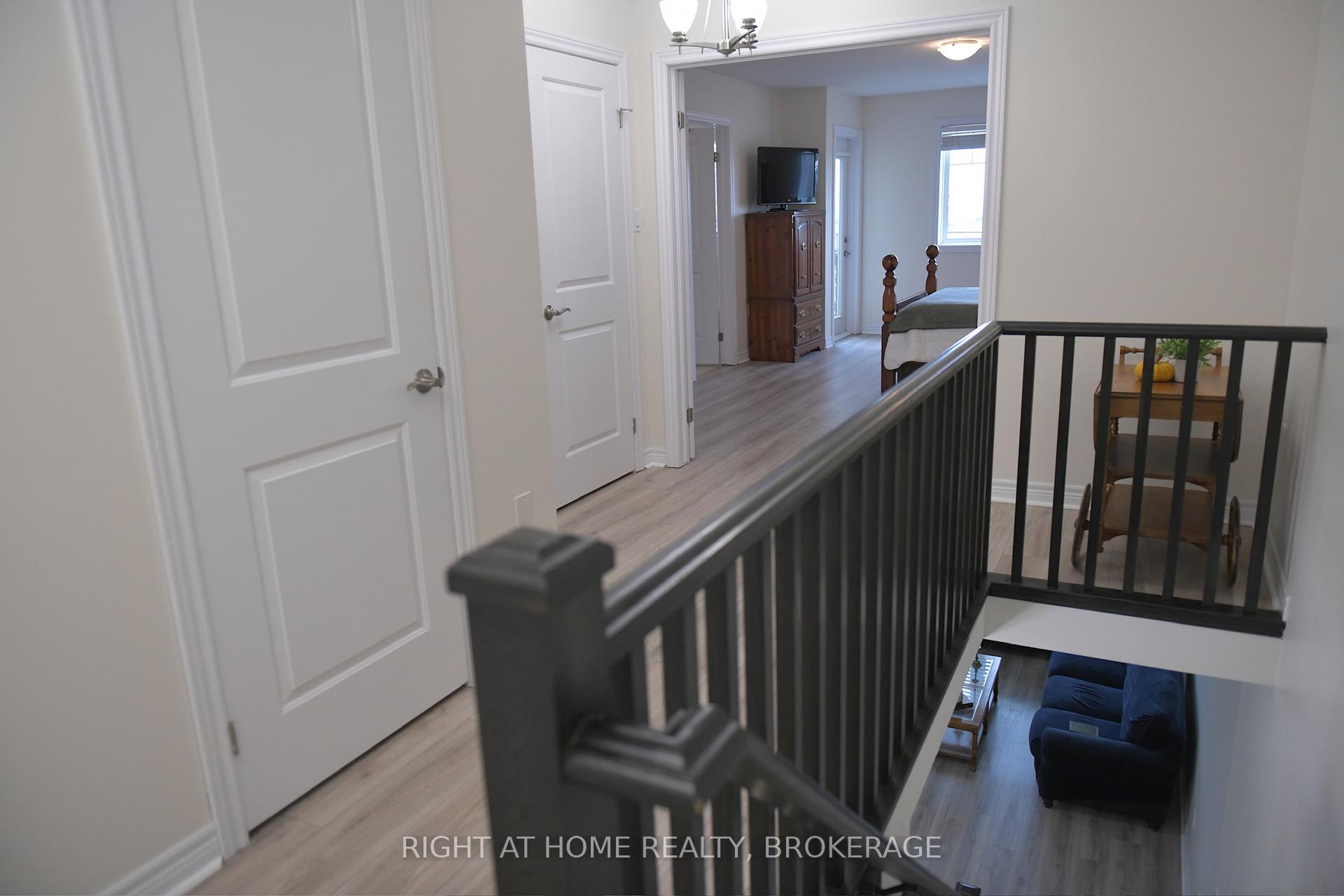 Photo 27 of Unit 18, 8 Lakelawn Road, Grimsby, Grimsby Beach — HOMEH
