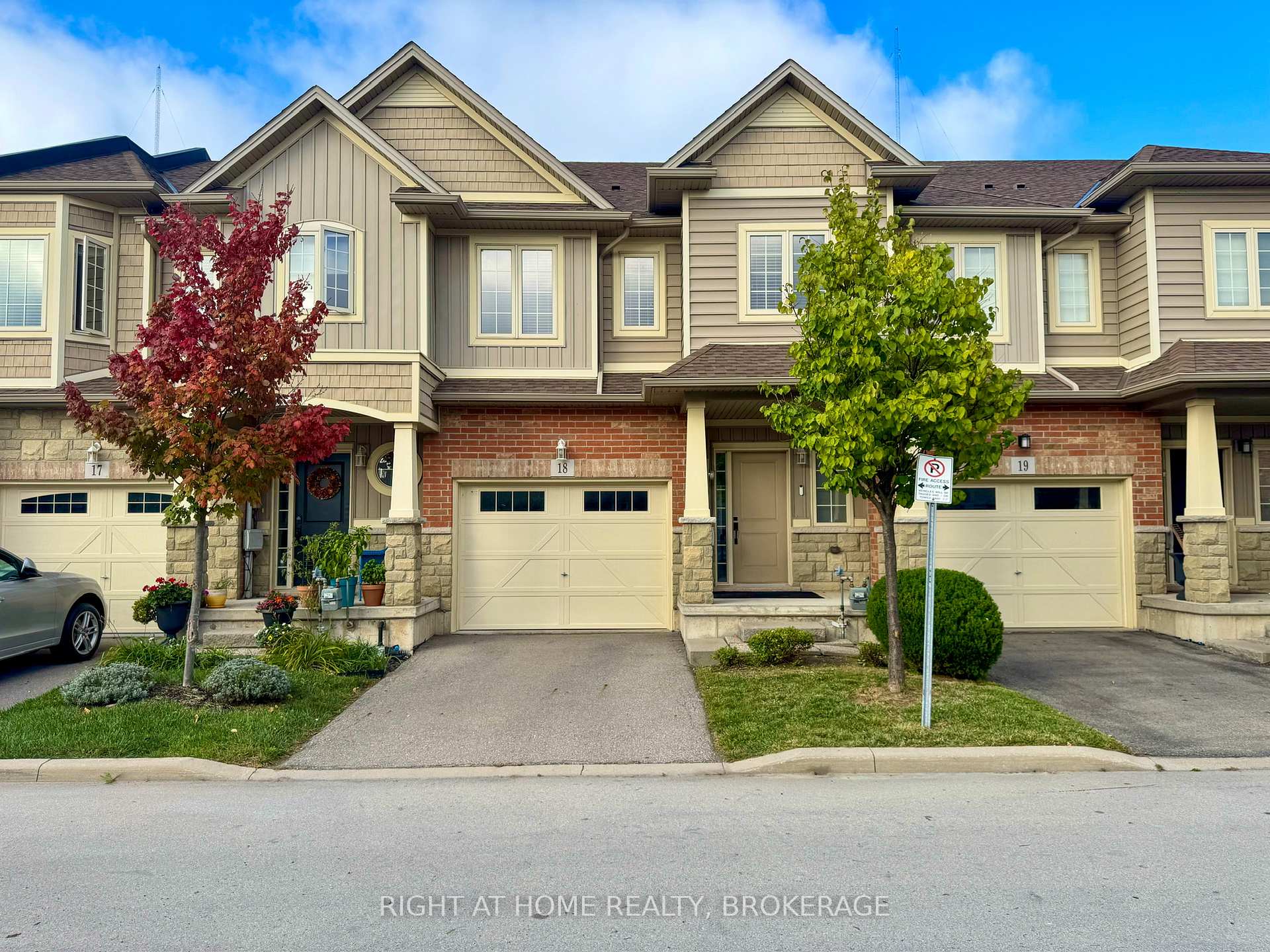 Photo 31 of Unit 18, 8 Lakelawn Road, Grimsby, Grimsby Beach — HOMEH