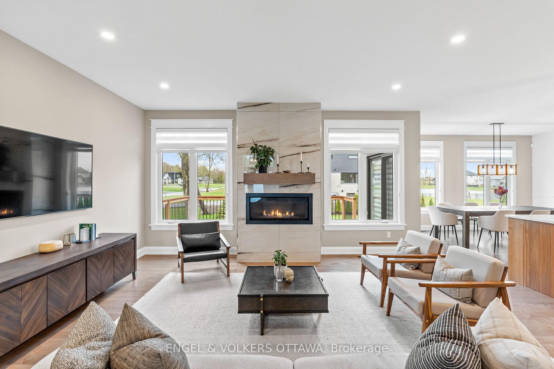 Photo 8 of 500 Shoreway Drive, Ottawa, Greely — HOMEH