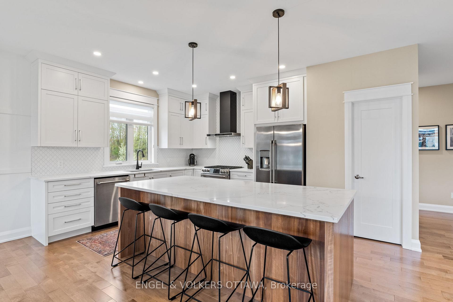 Photo 10 of 500 Shoreway Drive, Ottawa, Greely — HOMEH