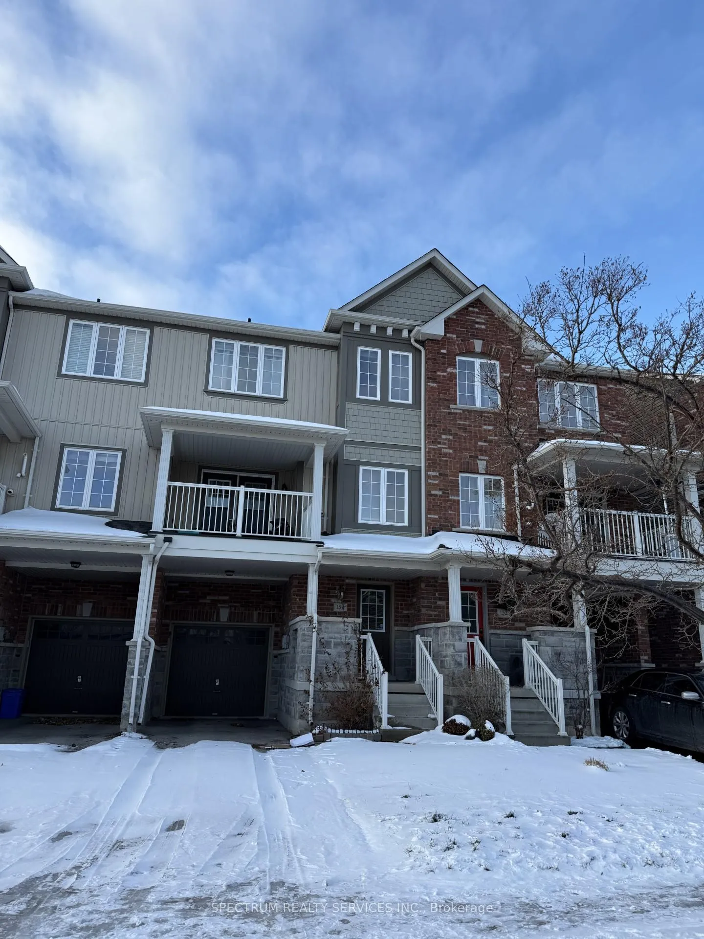 Photo 1 of 154 Truedell Circle, Hamilton, Waterdown — HOMEH