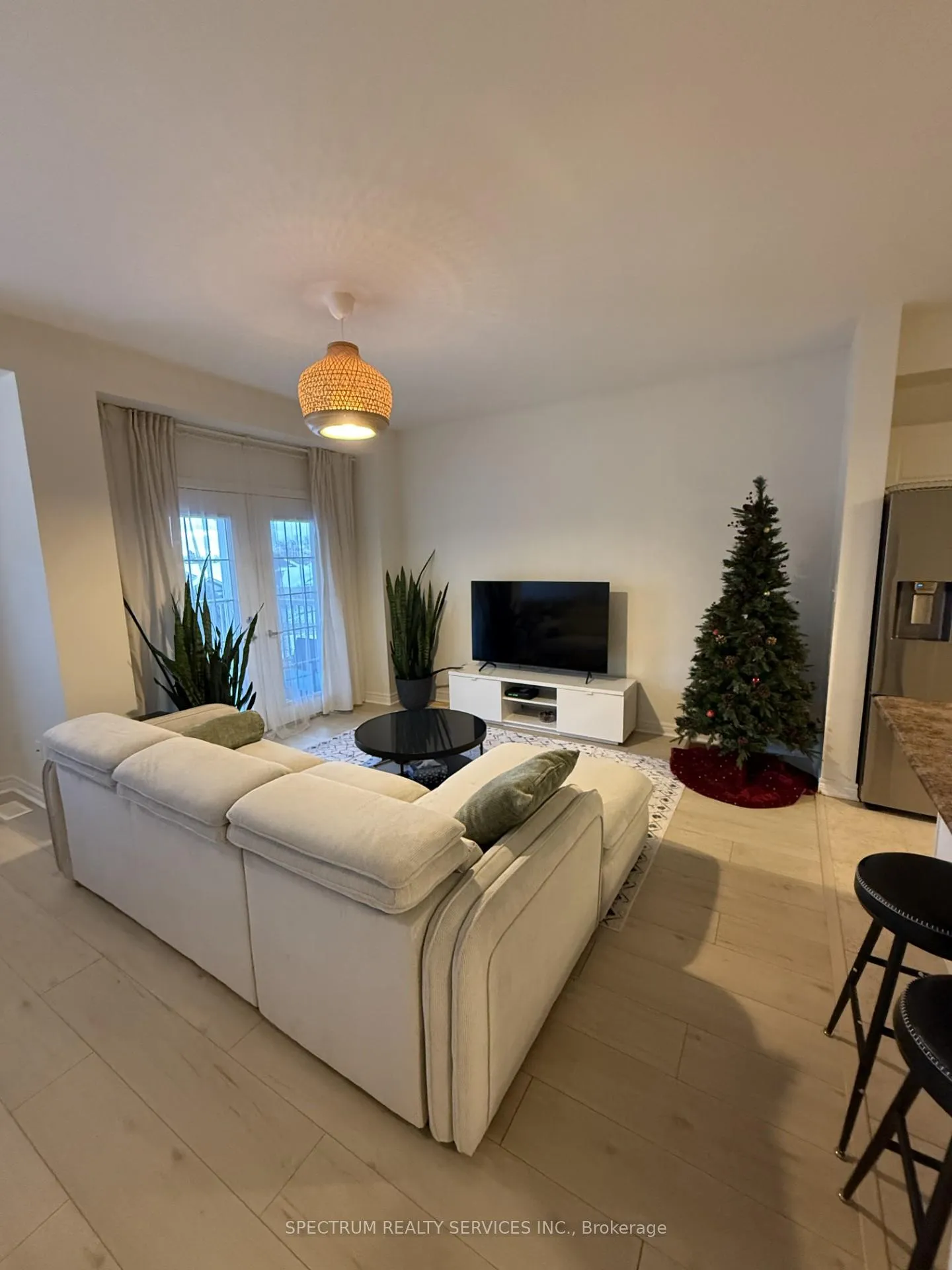 Photo 13 of 154 Truedell Circle, Hamilton, Waterdown — HOMEH