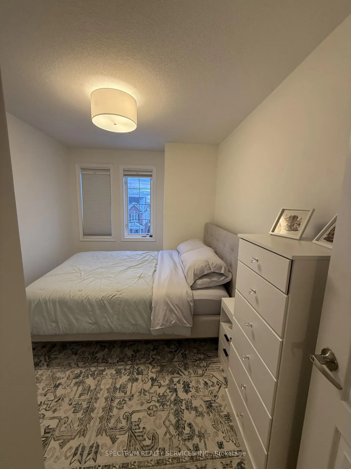 Photo 20 of 154 Truedell Circle, Hamilton, Waterdown — HOMEH