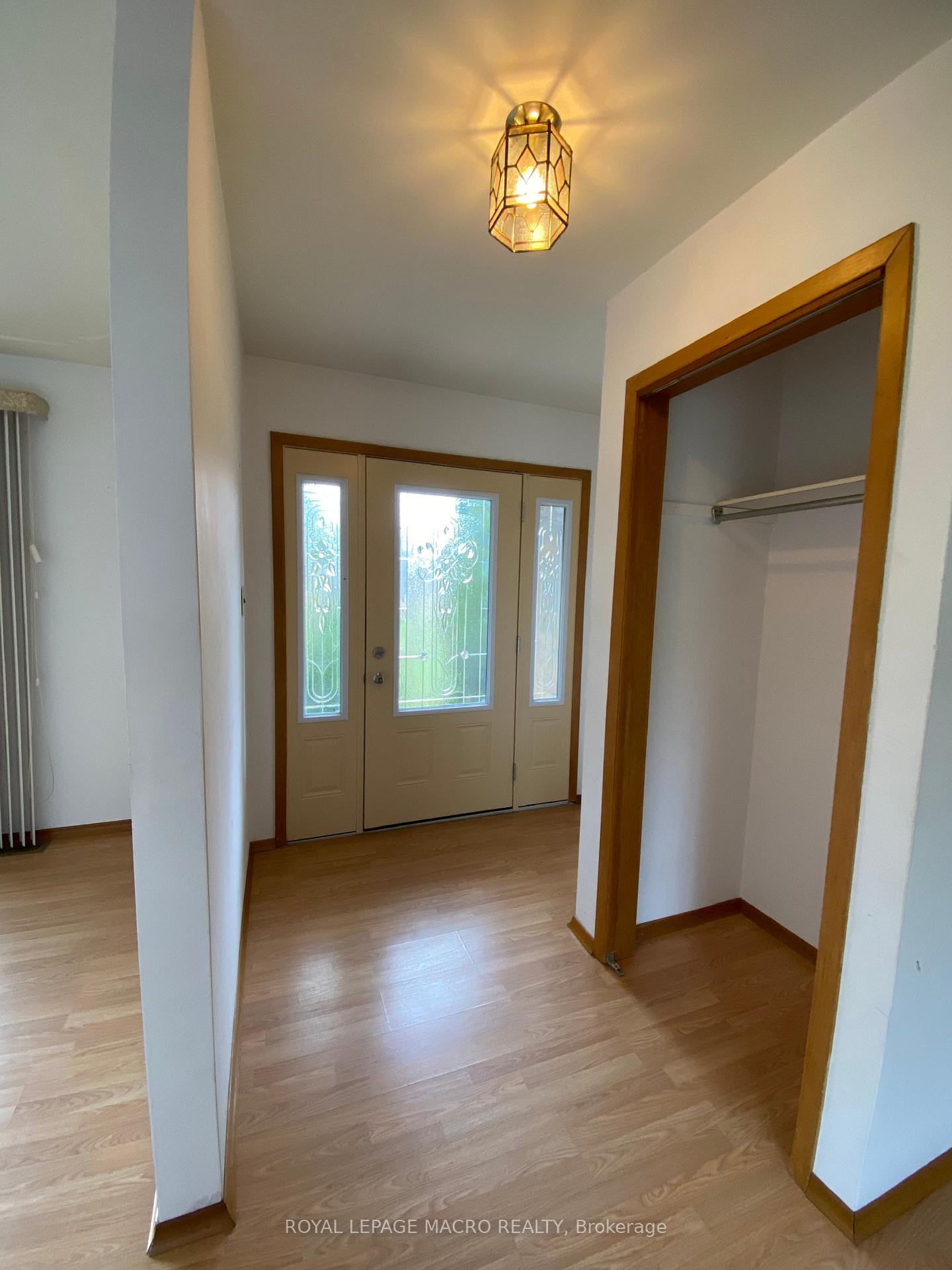 Photo 5 of 277 Pottruff Road, Brant, Paris — HOMEH