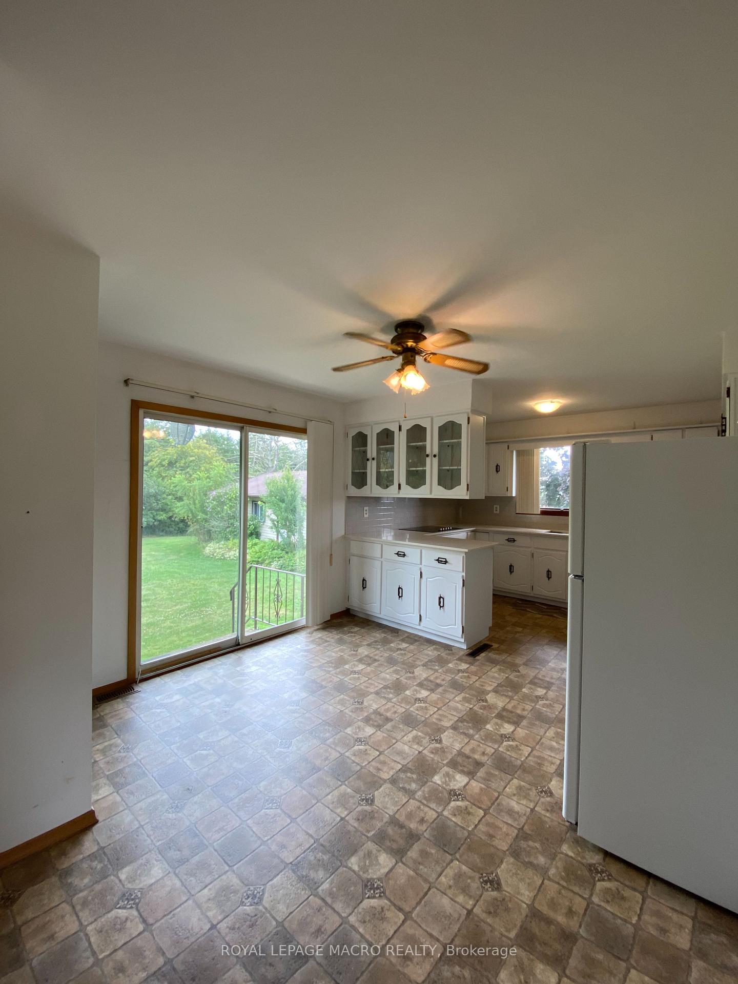 Photo 4 of 277 Pottruff Road, Brant, Paris — HOMEH