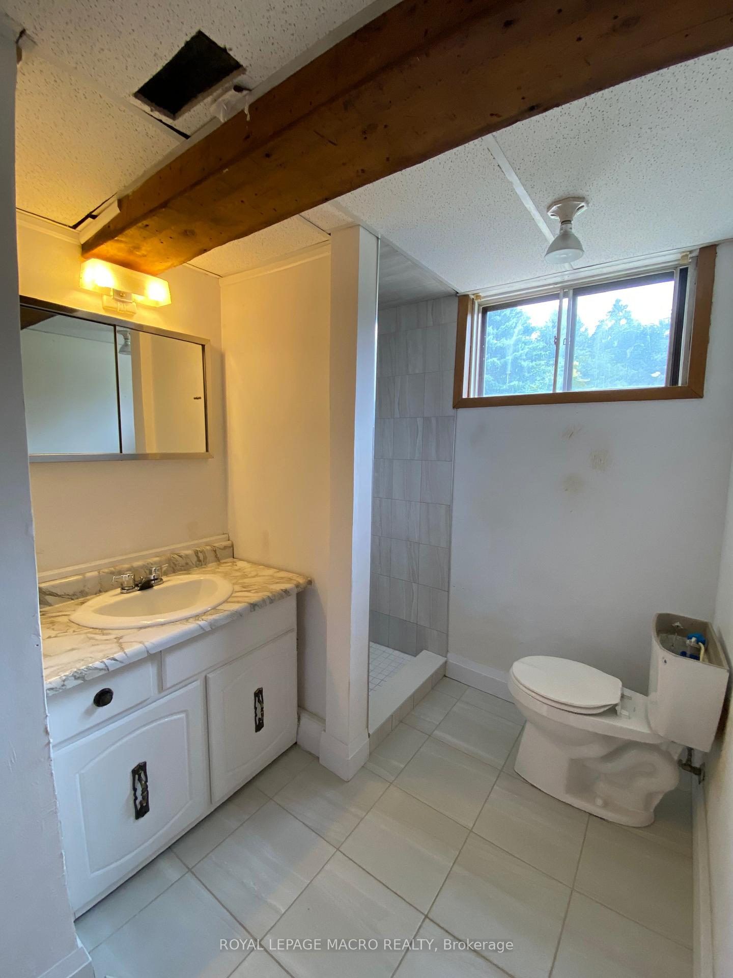 Photo 19 of 277 Pottruff Road, Brant, Paris — HOMEH