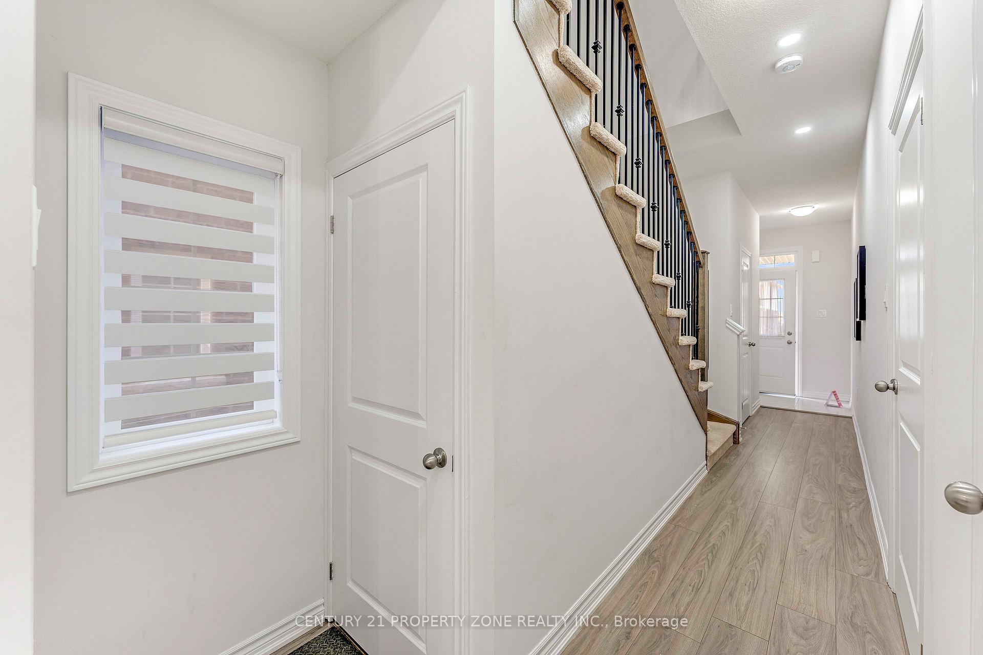 Photo 14 of 19 Elsegood Drive, Guelph, Kortright East — HOMEH