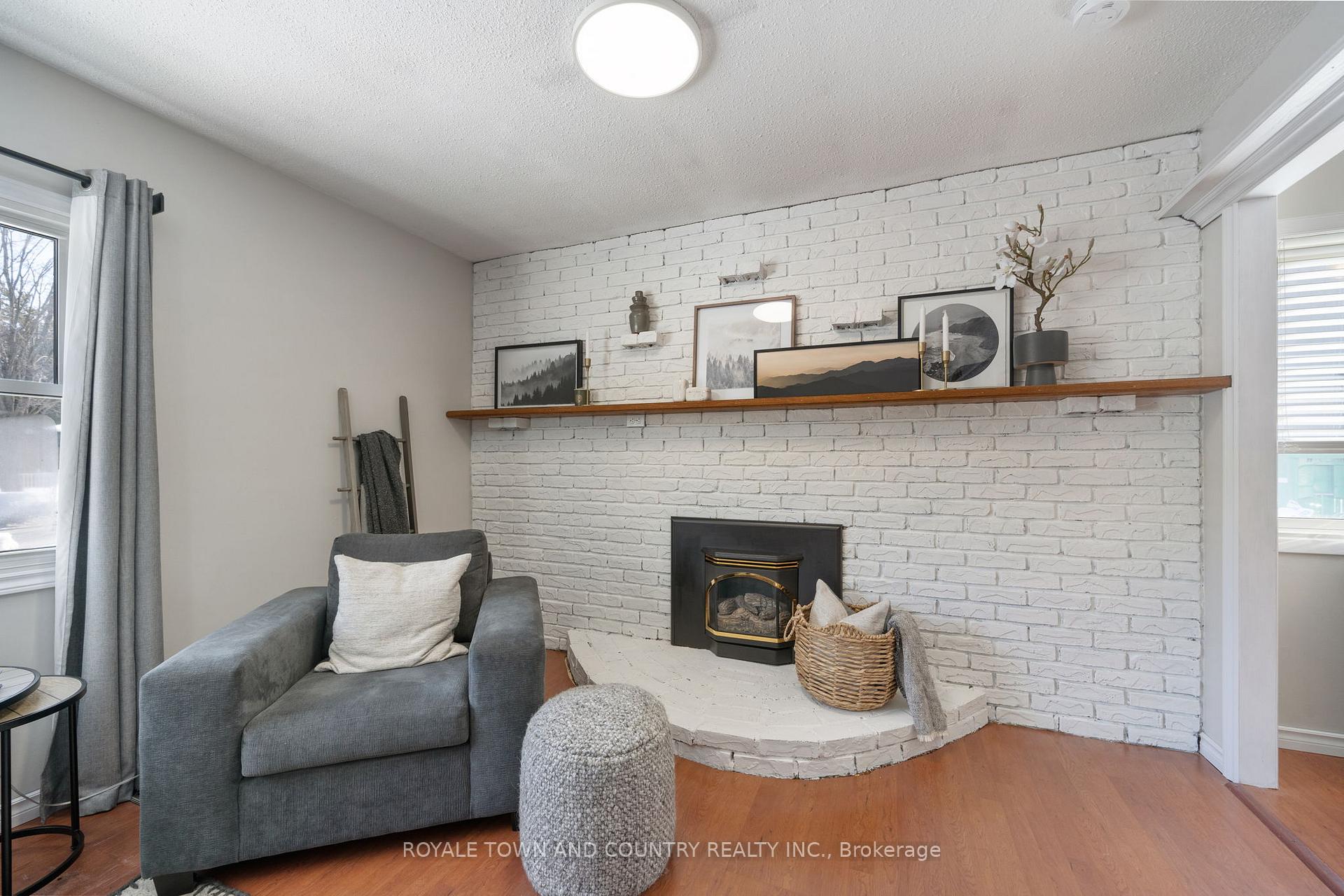 Photo 6 of 1672 Redwood Drive, Peterborough, Monaghan Ward 2 — HOMEH