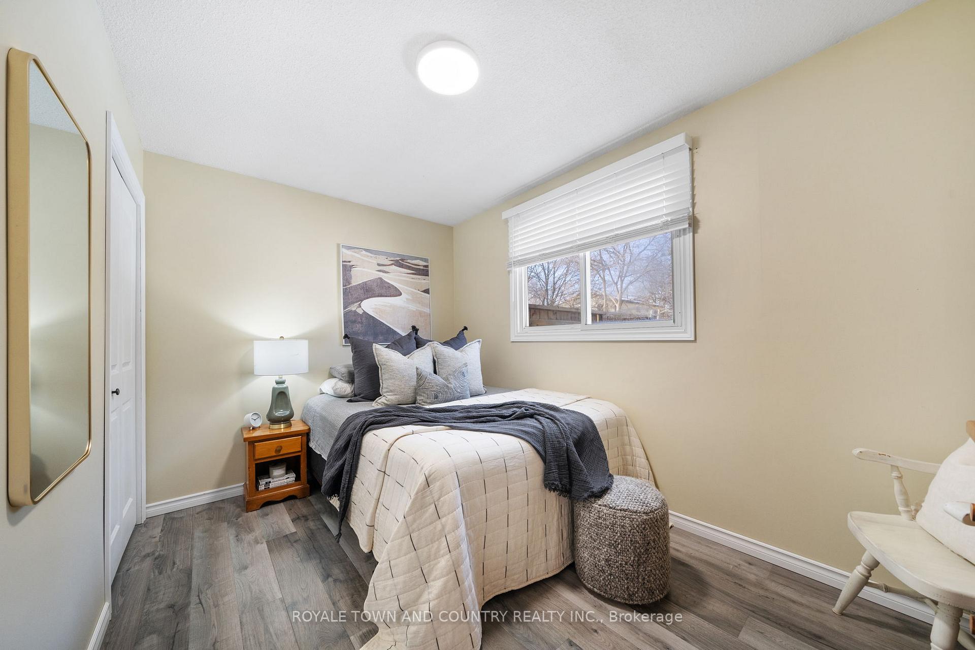 Photo 15 of 1672 Redwood Drive, Peterborough, Monaghan Ward 2 — HOMEH