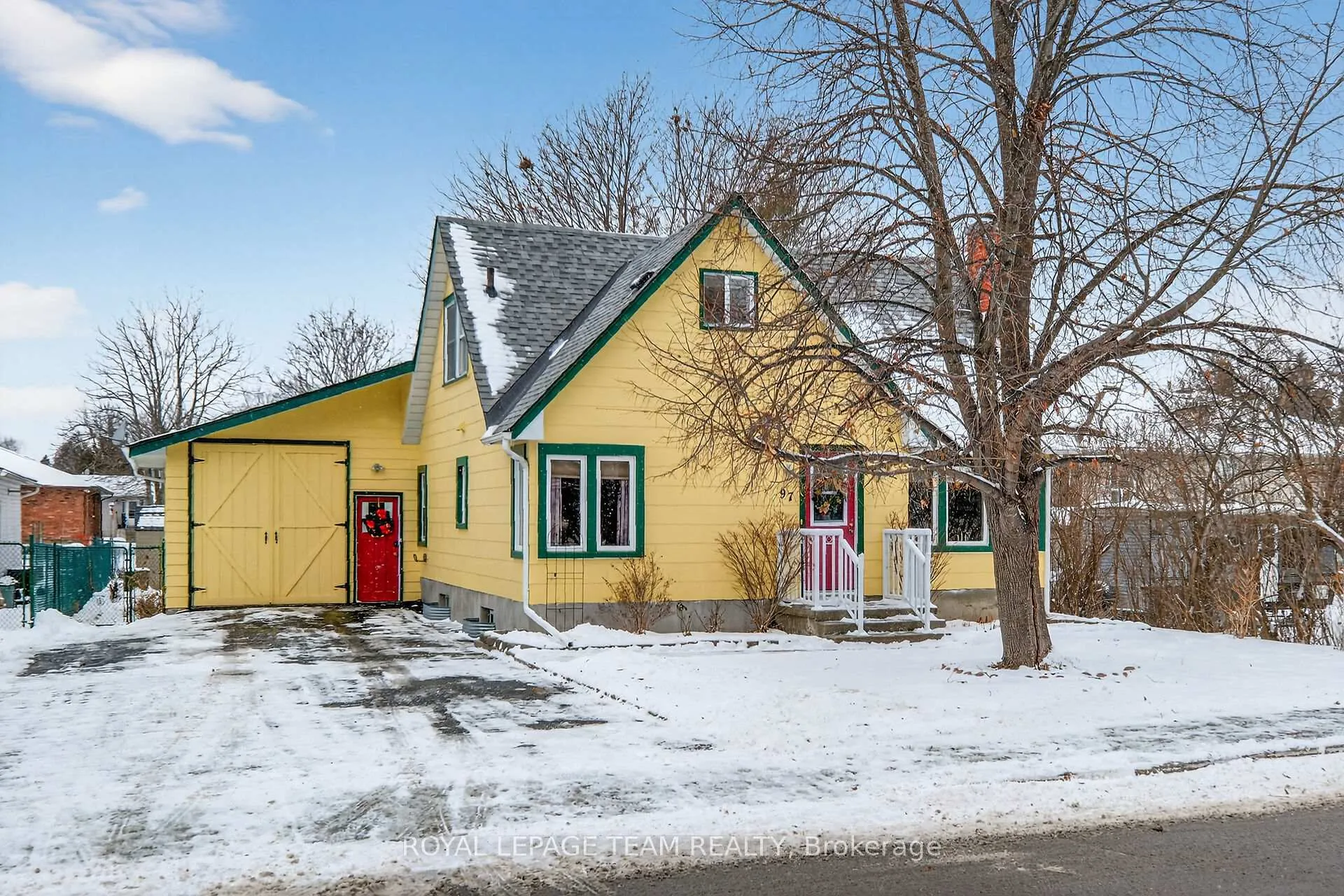 Photo 4 of 97 Woodward Street, Carleton Place — HOMEH