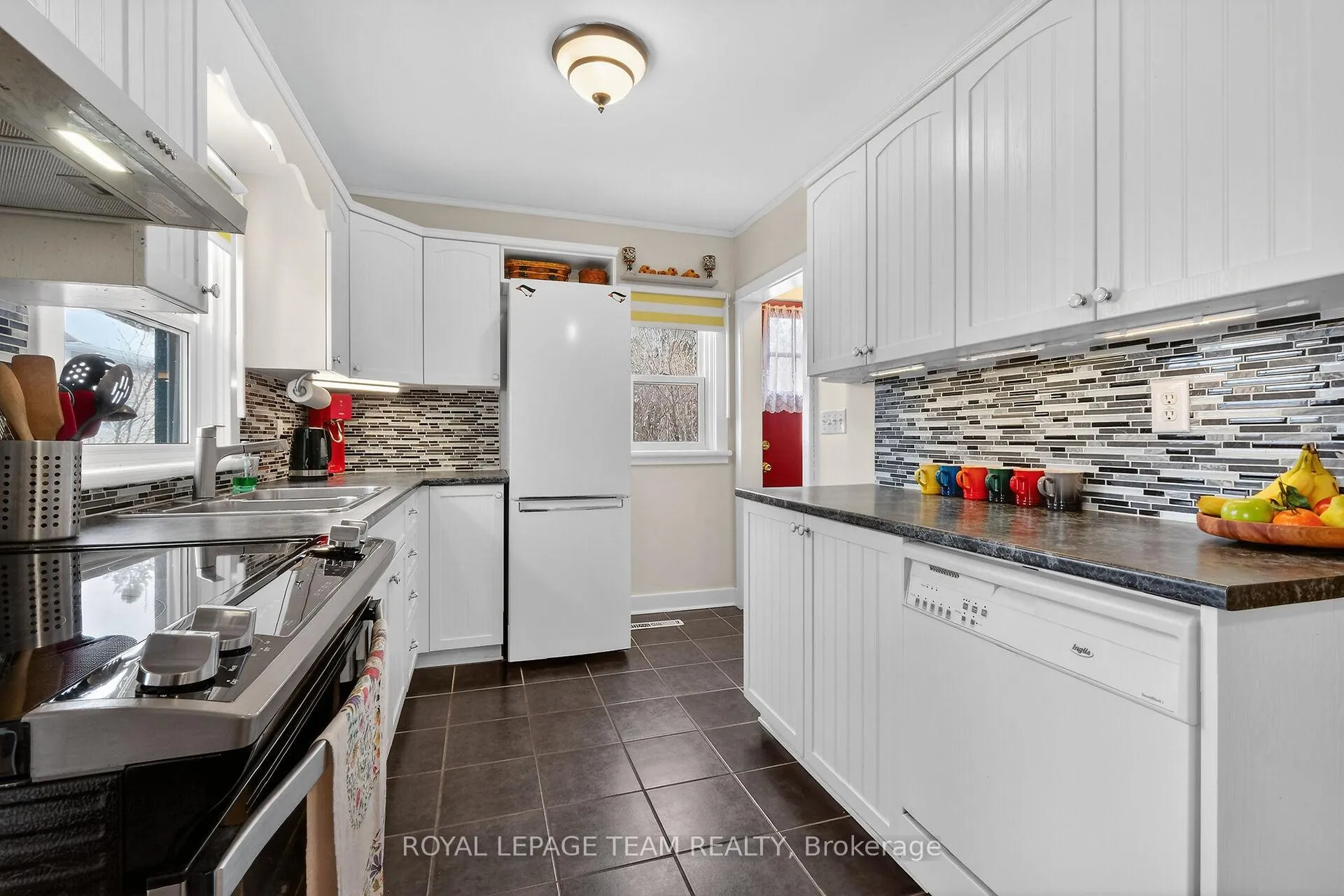 Photo 10 of 97 Woodward Street, Carleton Place — HOMEH