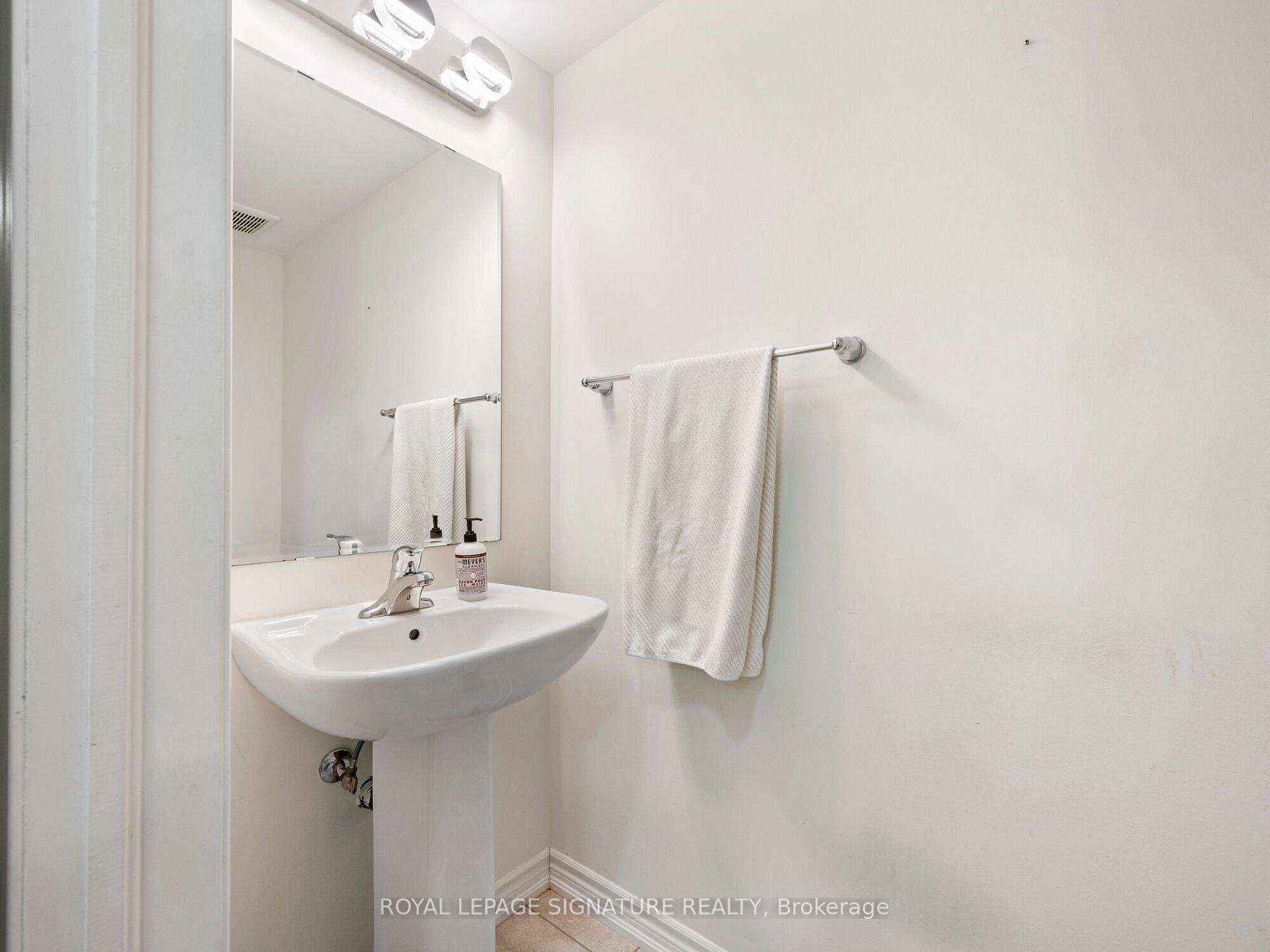 Photo 18 of 626 Laking Terrace, Milton, Clarke — HOMEH