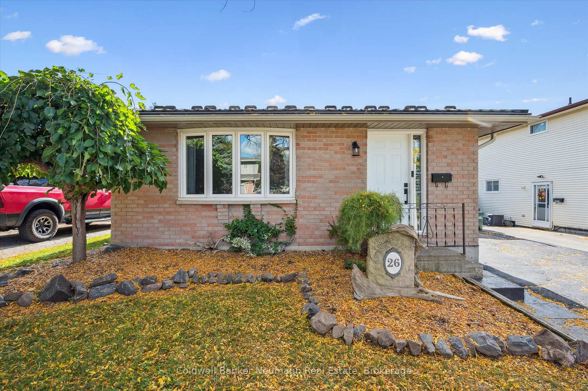 Photo 1 of 26 Upton Crescent, Guelph, Grange Road — HOMEH