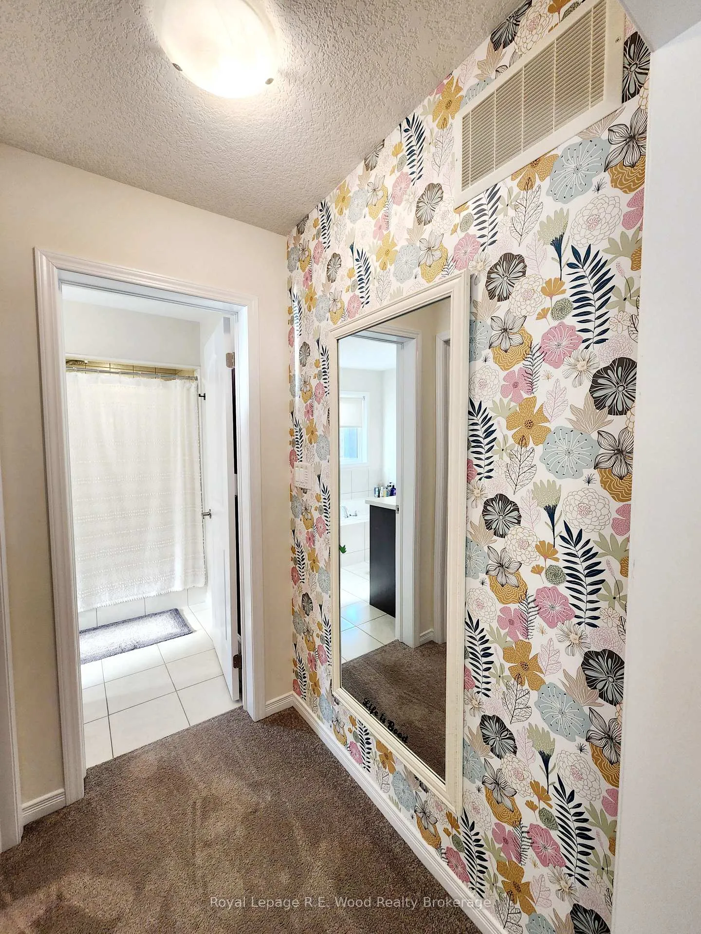 Photo 24 of 93 Cactus Crescent, Hamilton, Stoney Creek Mountain — HOMEH