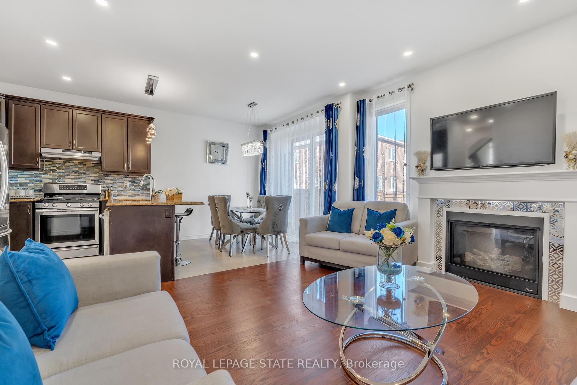 Photo 14 of 1519 Farmstead Drive, Milton, Ford — HOMEH
