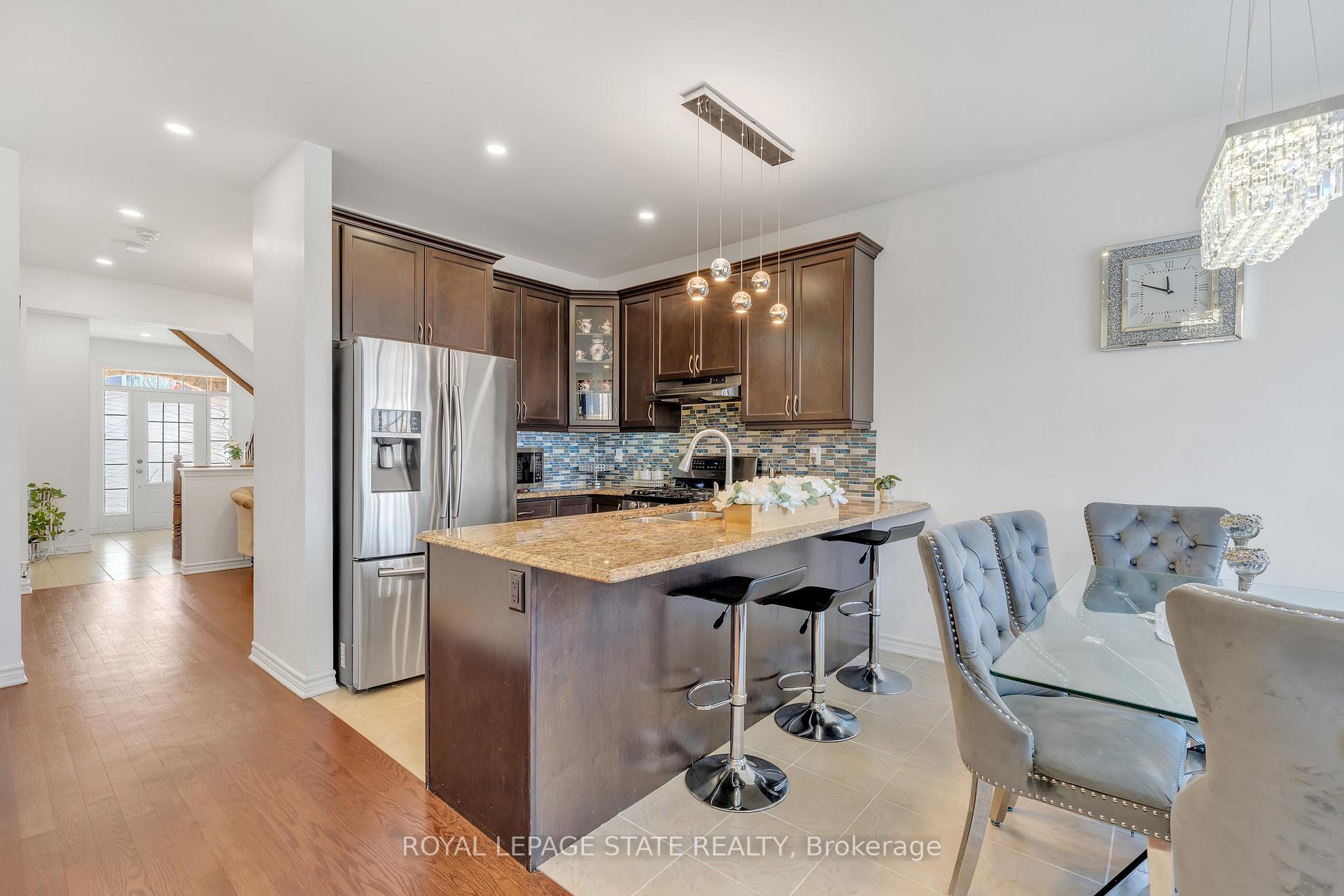 Photo 15 of 1519 Farmstead Drive, Milton, Ford — HOMEH