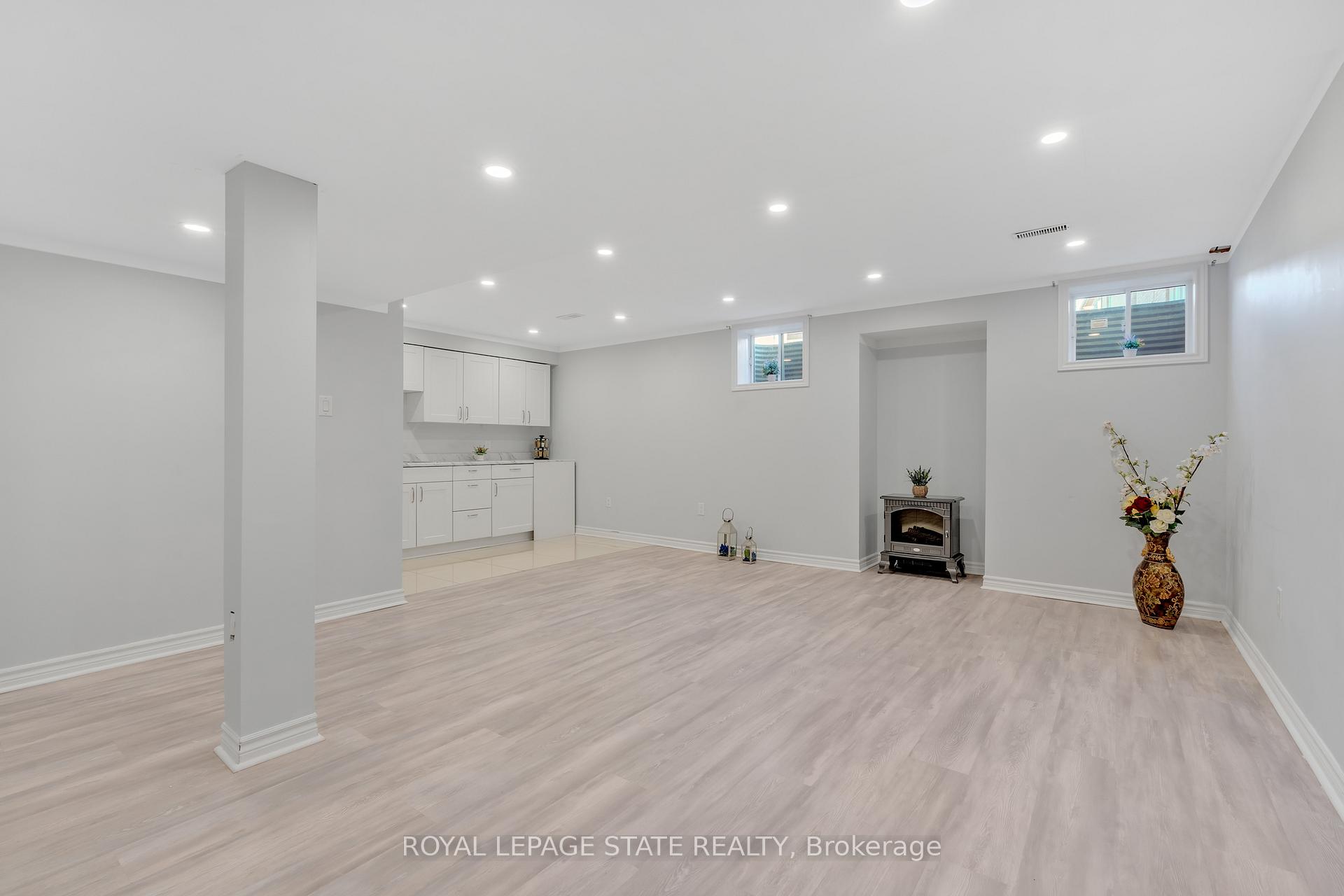 Photo 31 of 1519 Farmstead Drive, Milton, Ford — HOMEH