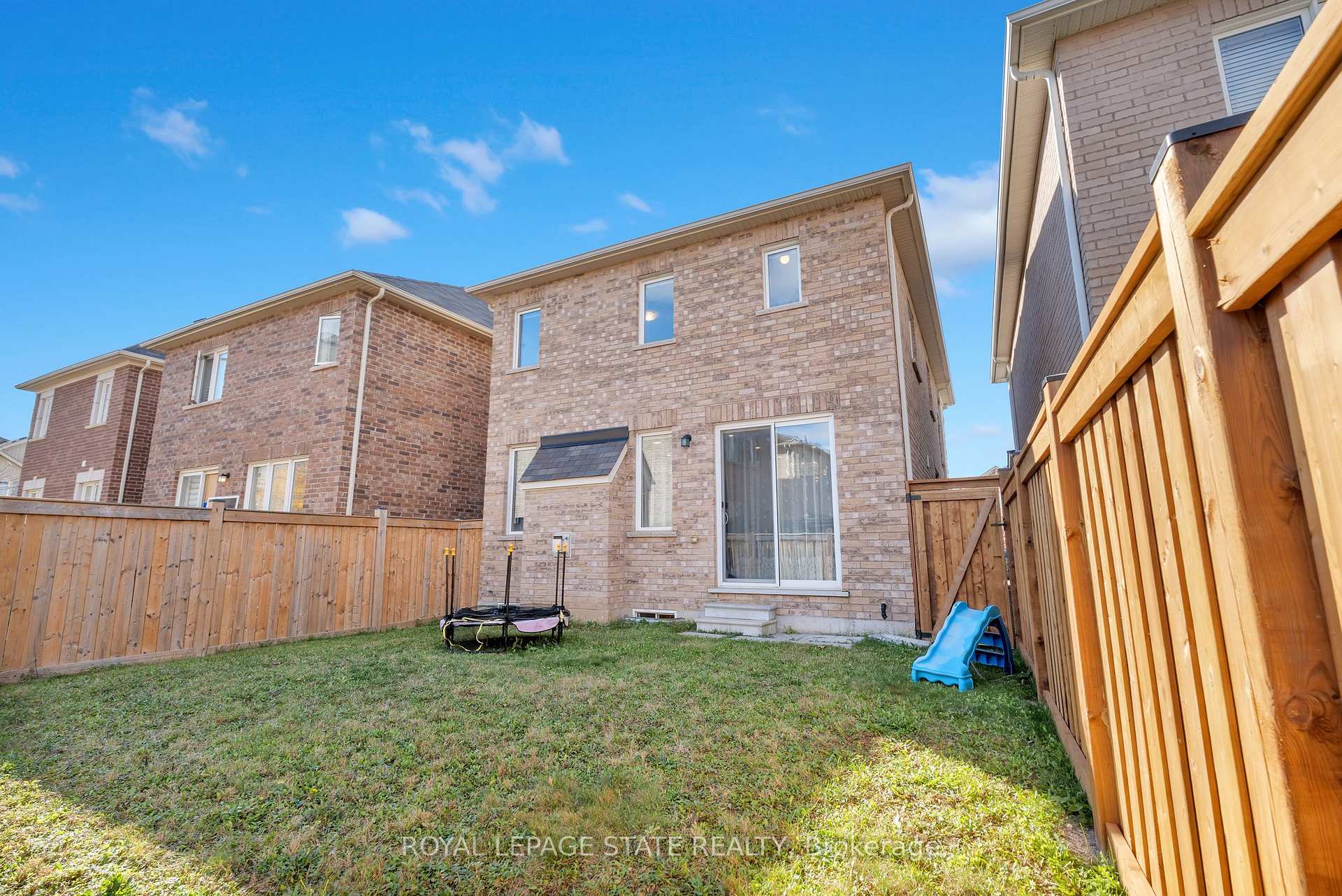 Photo 35 of 1519 Farmstead Drive, Milton, Ford — HOMEH