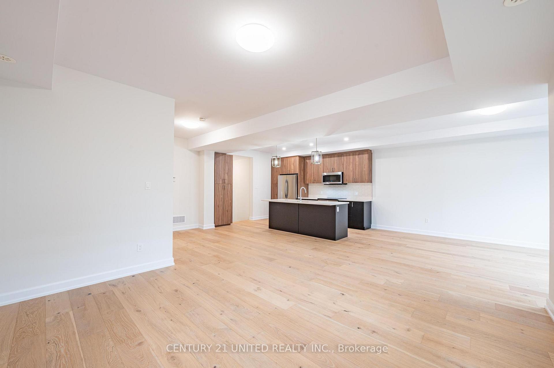 Photo 15 of 323 Mullighan Gardens, Peterborough, Monaghan Ward 2 — HOMEH