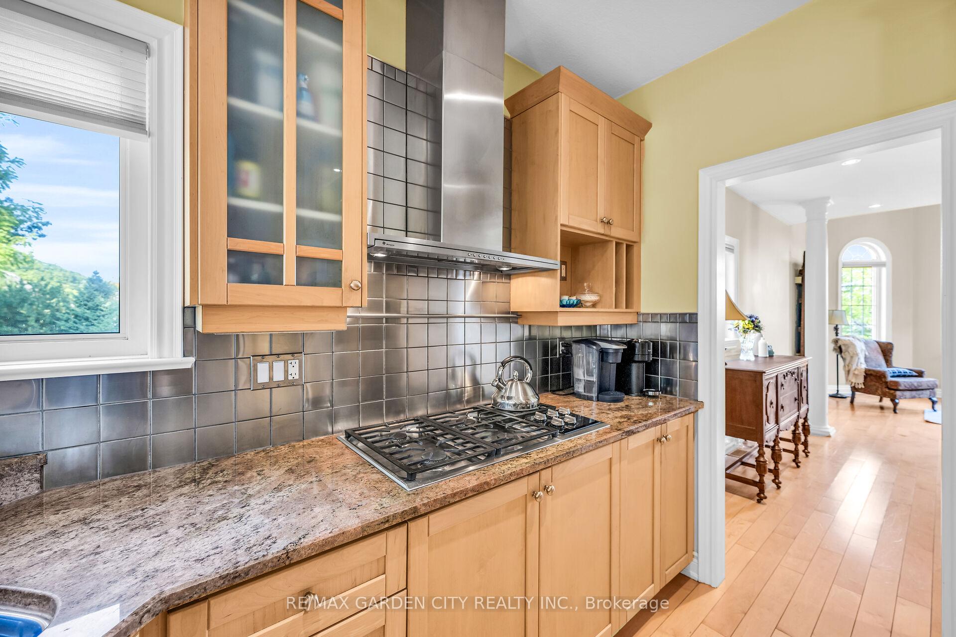 Photo 19 of 45 Bell Avenue, Grimsby, Grimsby East — HOMEH