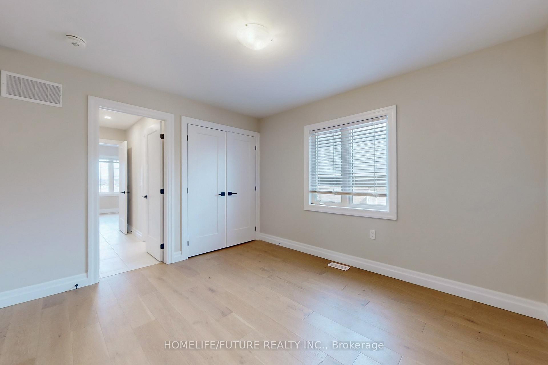 Photo 21 of 229 O'Neil Street, Peterborough, Monaghan Ward 2 — HOMEH