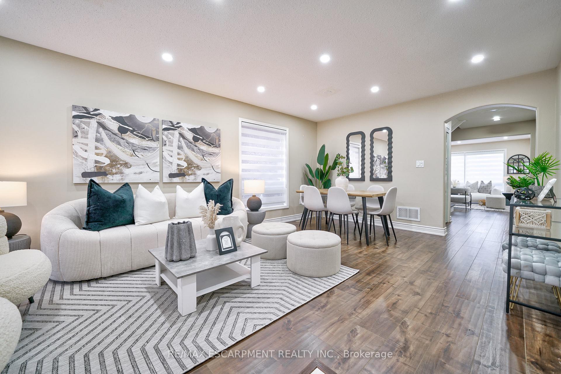 Photo 9 of 810 Shepherd Place, Milton, Beaty — HOMEH
