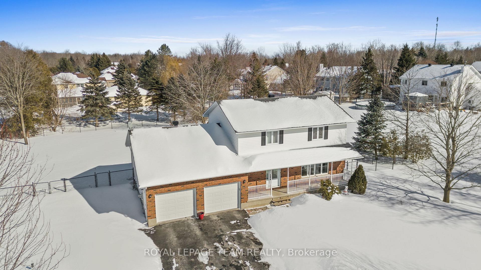 Photo 2 of 3377 Bramble Lane, Ottawa, Osgoode — HOMEH