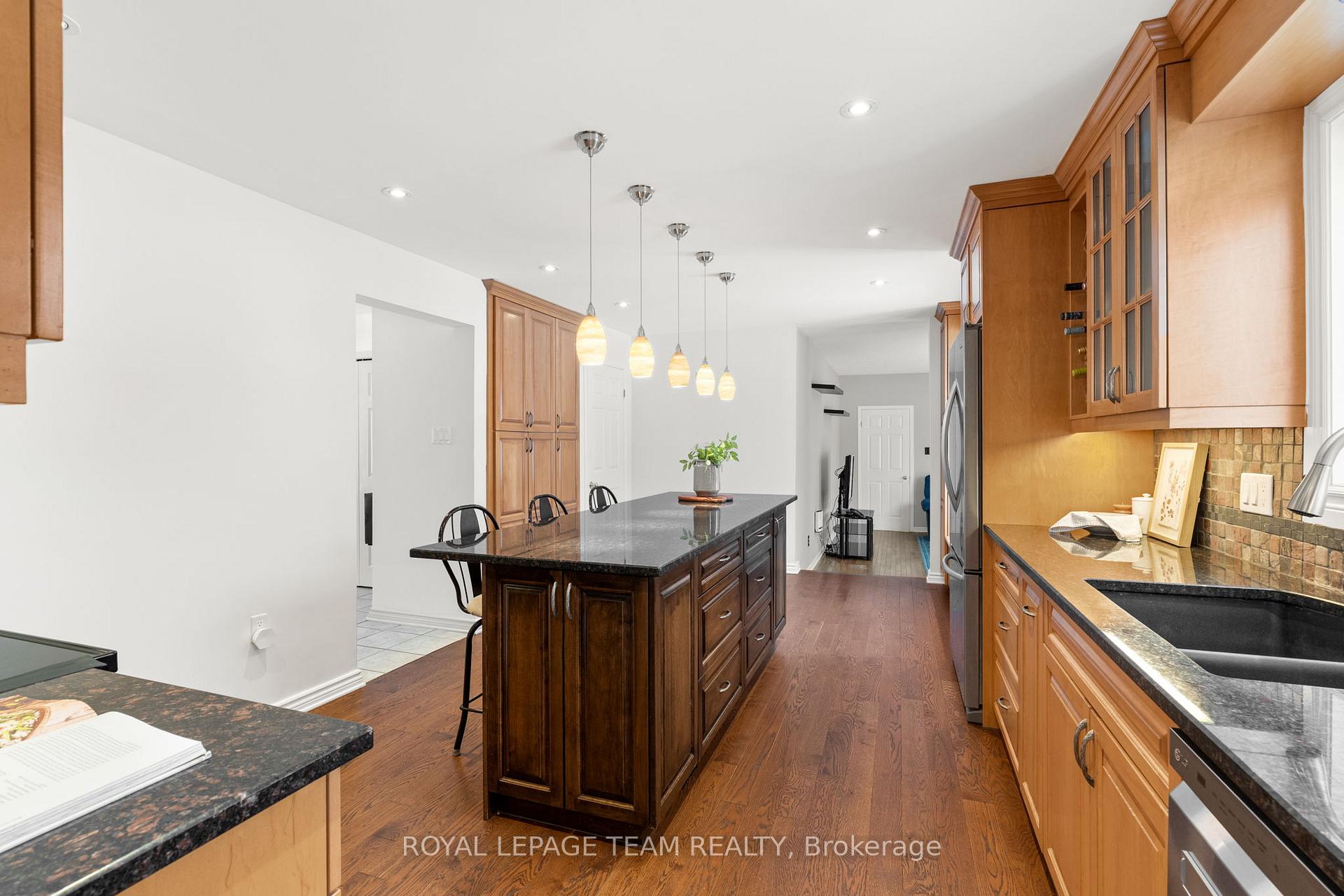 Photo 12 of 3377 Bramble Lane, Ottawa, Osgoode — HOMEH