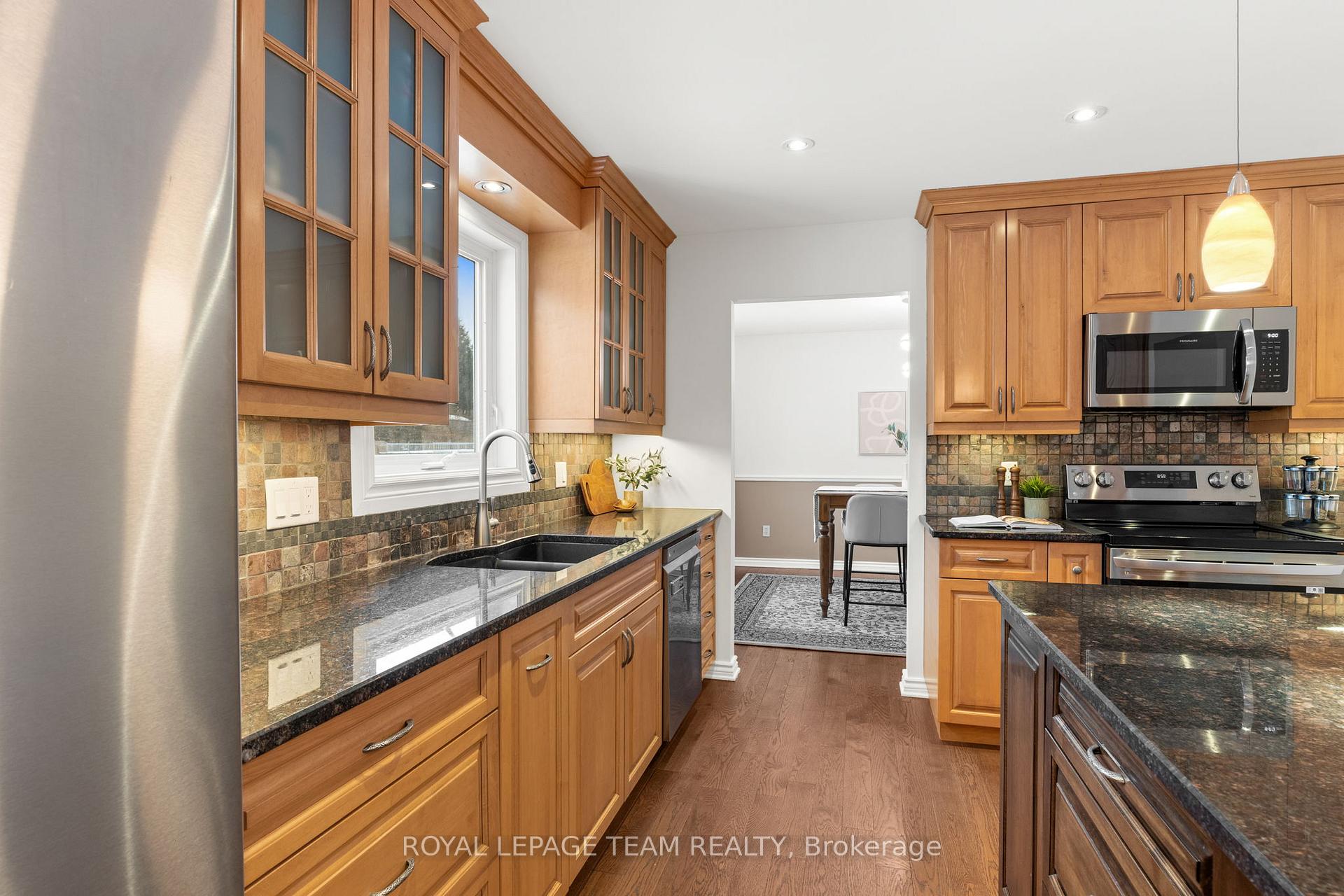 Photo 15 of 3377 Bramble Lane, Ottawa, Osgoode — HOMEH