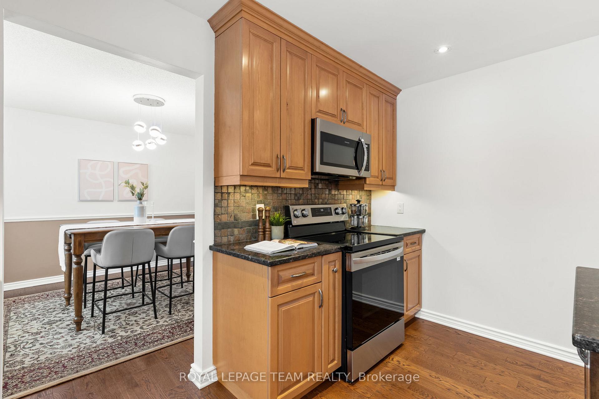 Photo 16 of 3377 Bramble Lane, Ottawa, Osgoode — HOMEH