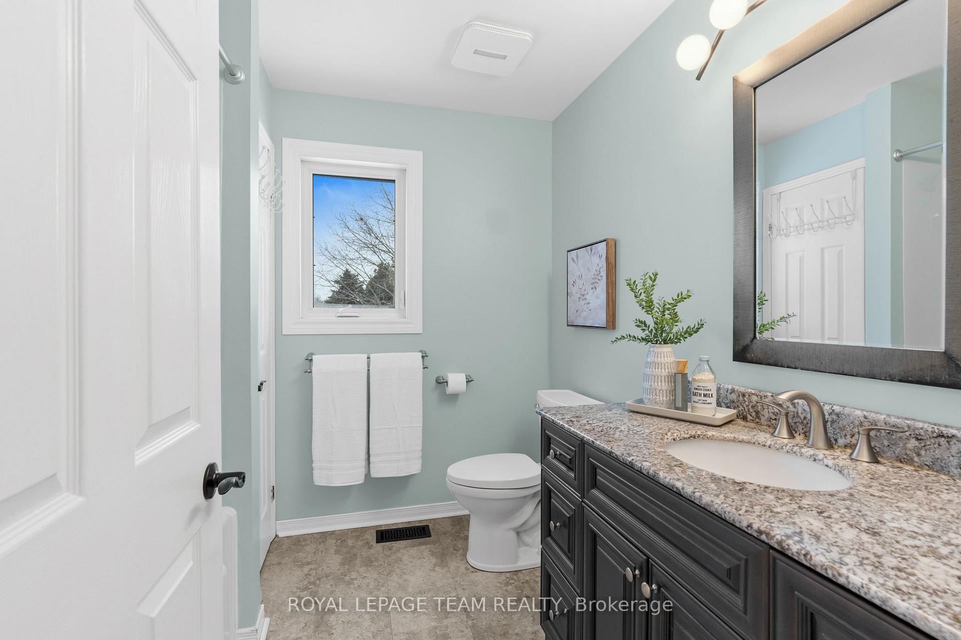 Photo 33 of 3377 Bramble Lane, Ottawa, Osgoode — HOMEH