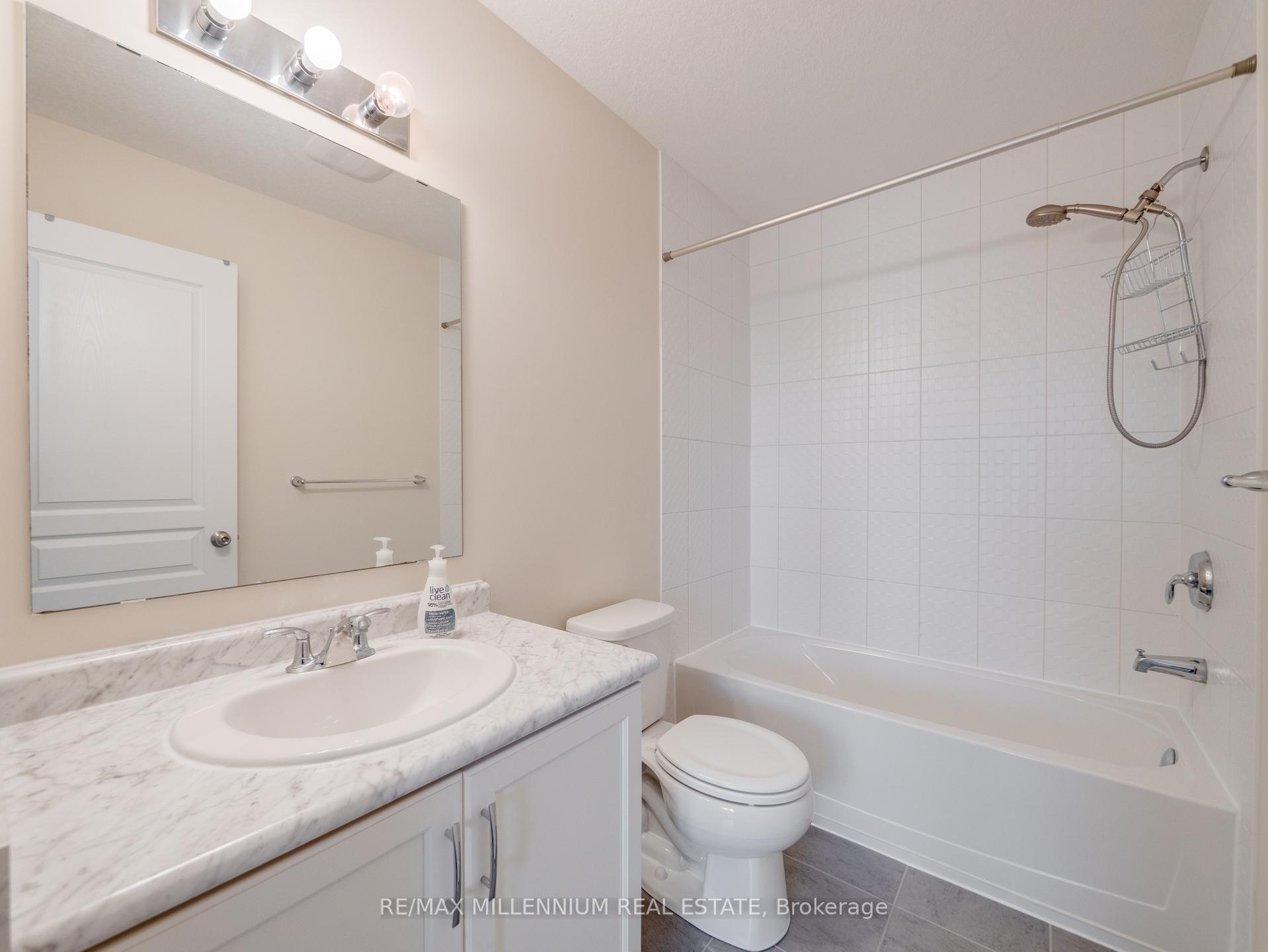 Photo 20 of Unit #1, 11 Burcombe Cross UPPER, Guelph, Pineridge/Westminster Woods — HOMEH