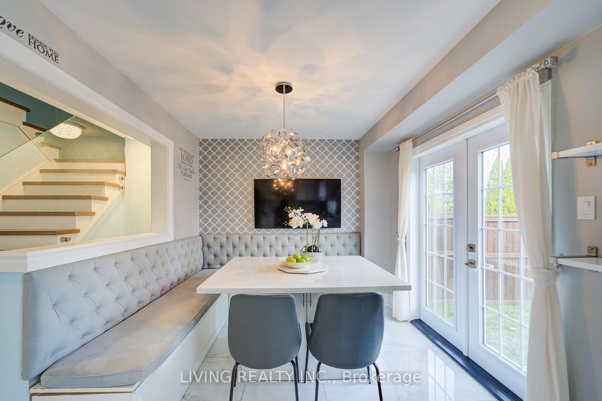 Photo 8 of 244 Fitzgerald Crescent, Milton, Dempsey — HOMEH