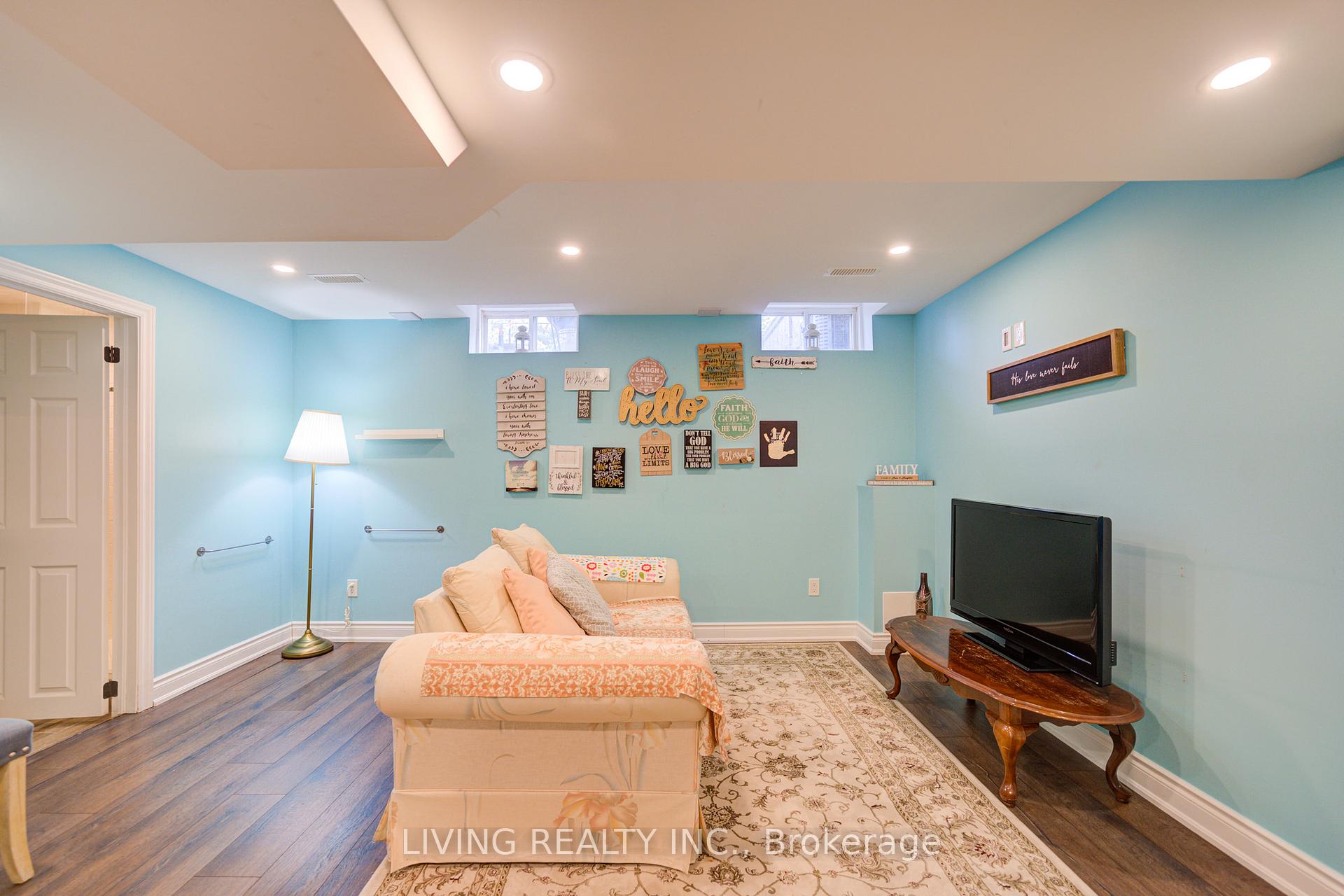 Photo 22 of 244 Fitzgerald Crescent, Milton, Dempsey — HOMEH