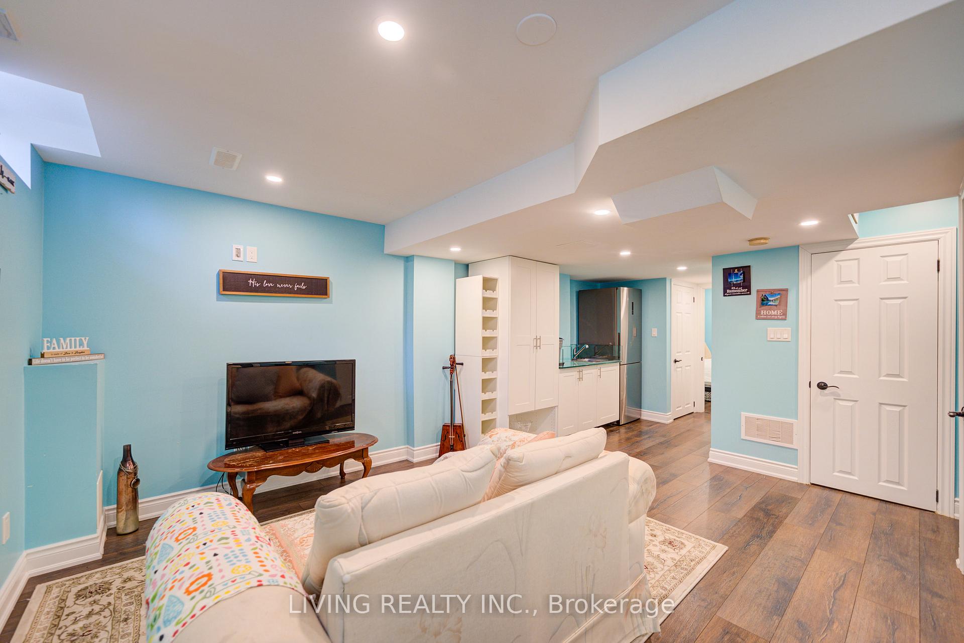 Photo 23 of 244 Fitzgerald Crescent, Milton, Dempsey — HOMEH