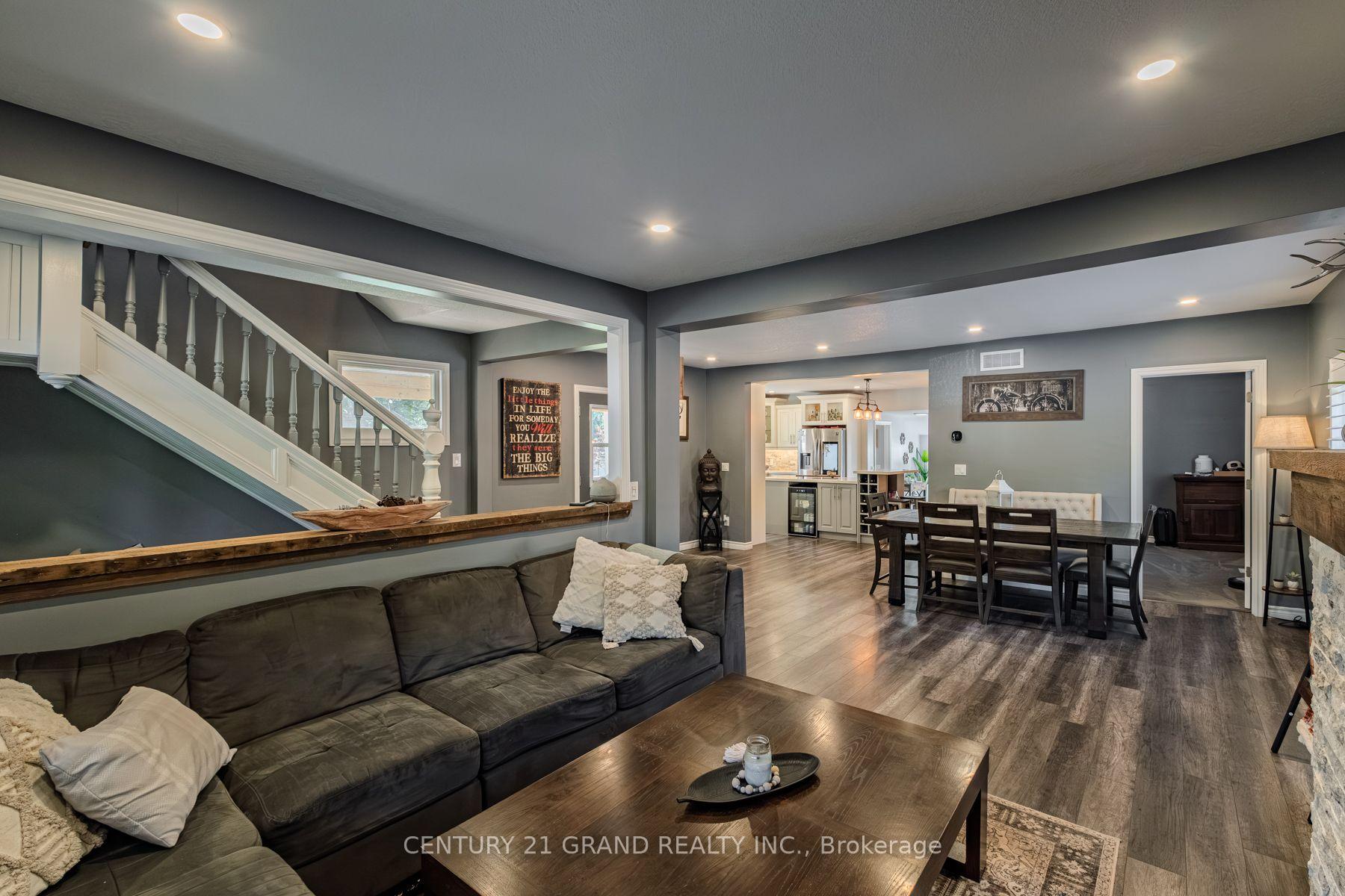 Photo 9 of 233 Oakland Road, Brant, Oakland — HOMEH