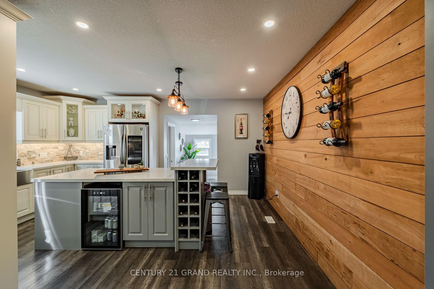 Photo 10 of 233 Oakland Road, Brant, Oakland — HOMEH