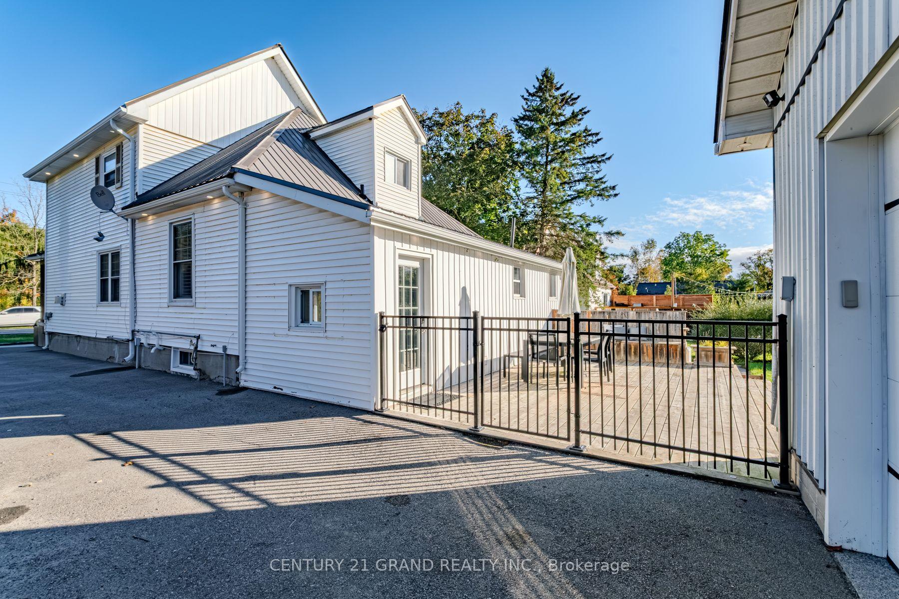 Photo 31 of 233 Oakland Road, Brant, Oakland — HOMEH