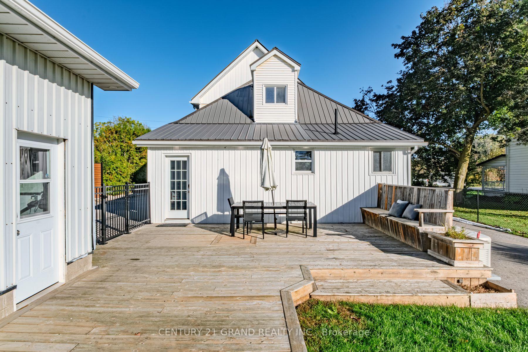 Photo 36 of 233 Oakland Road, Brant, Oakland — HOMEH
