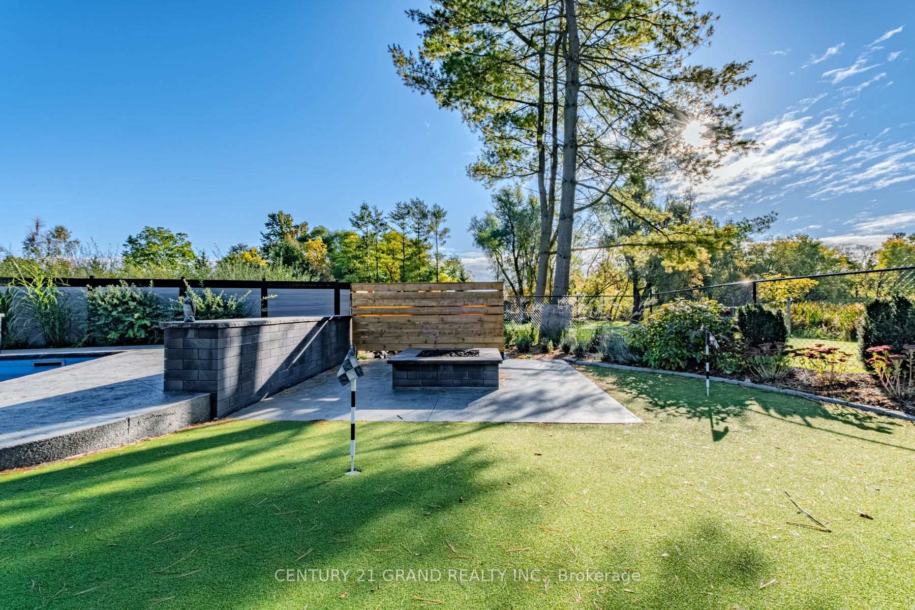 Photo 35 of 233 Oakland Road, Brant, Oakland — HOMEH