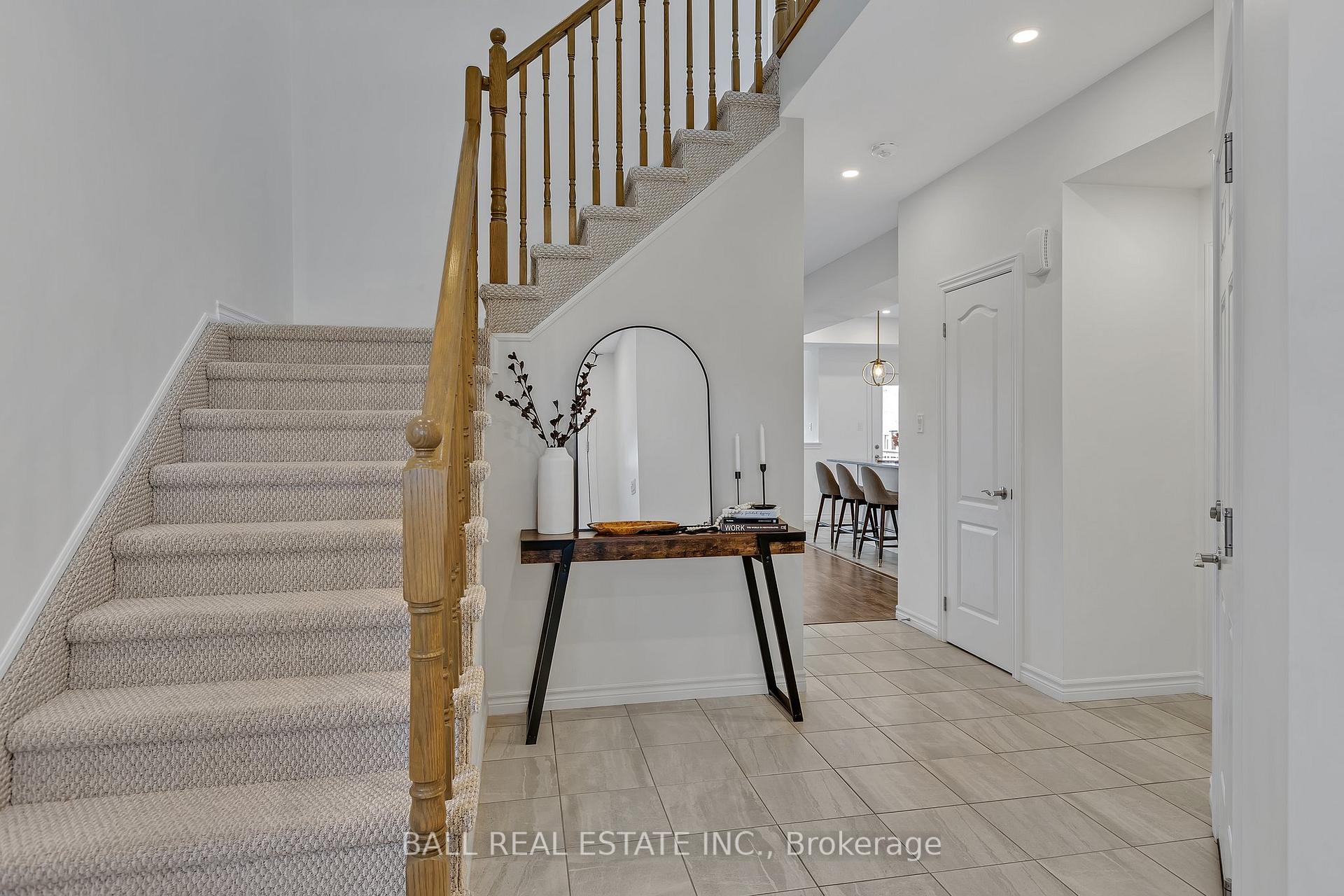 Photo 4 of 723 Sawmill Road, Peterborough, Northcrest Ward 5 — HOMEH